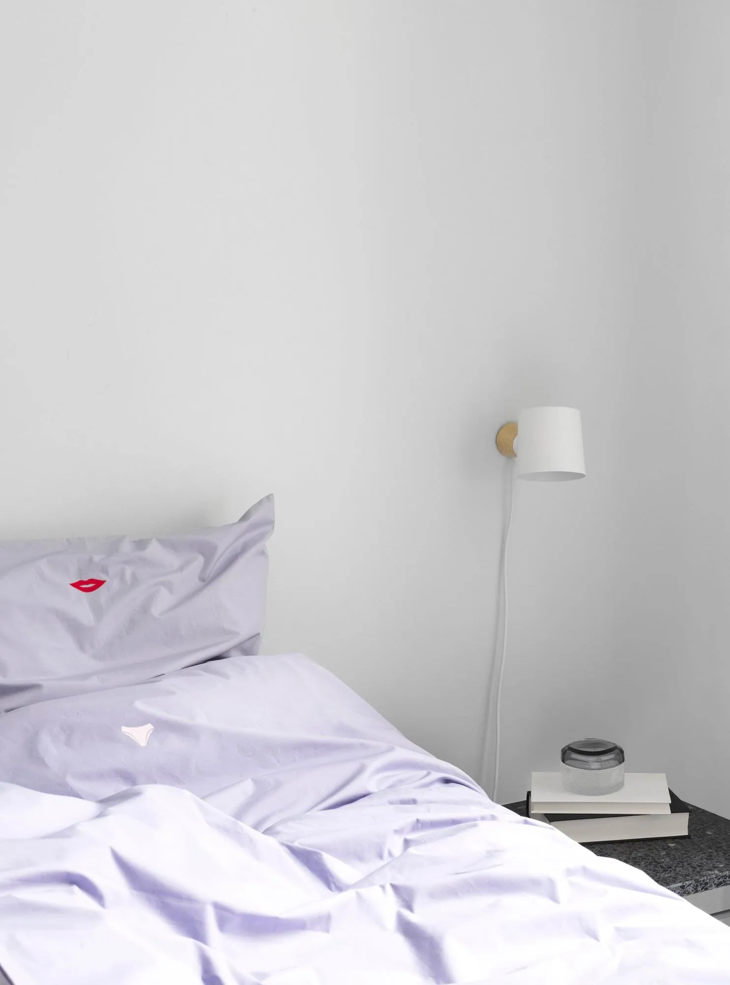 Candeeiro de parede Rise, branco Normann Copenhagen