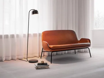 Candeeiro de pé Grant - Preto - Normann Copenhagen