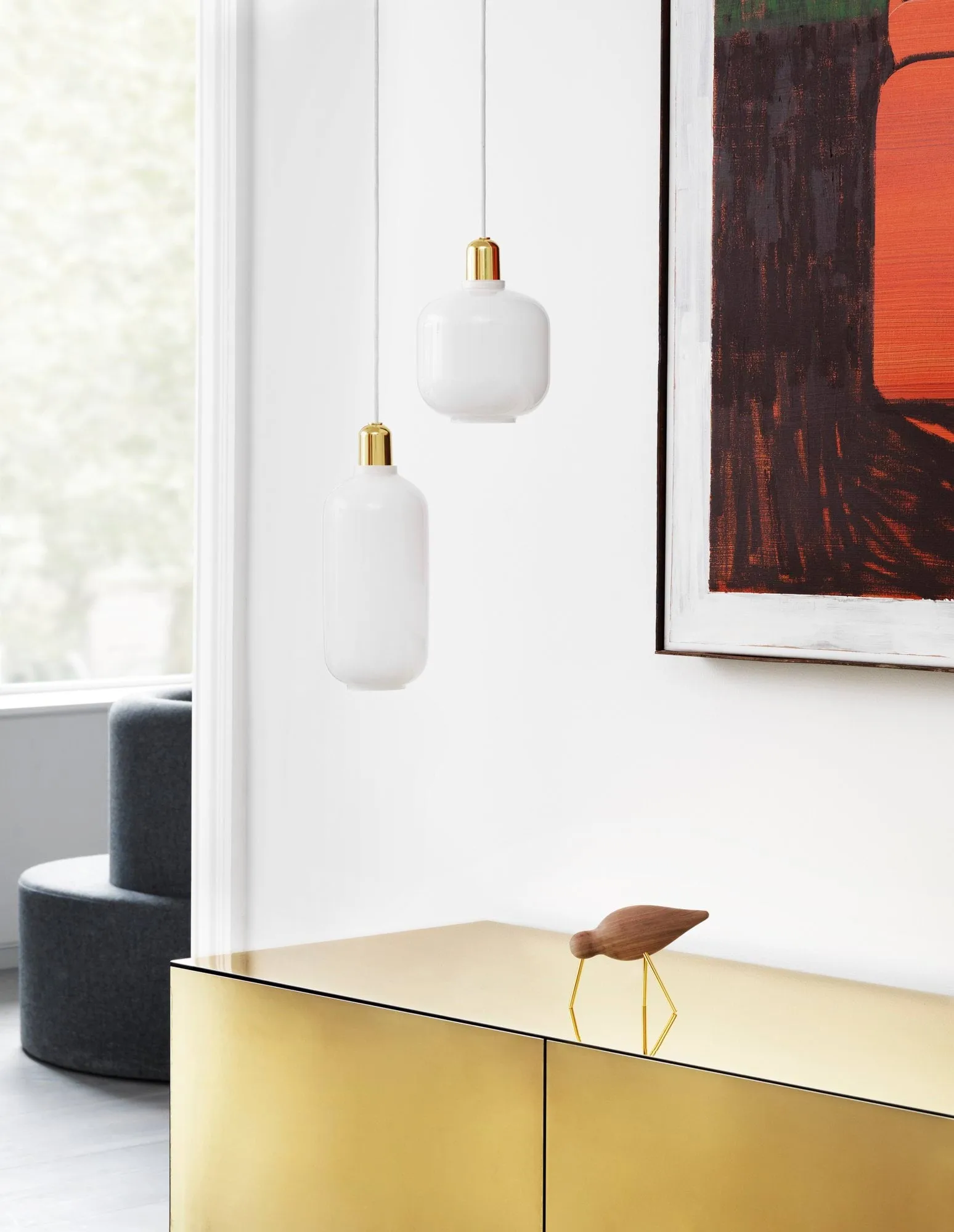 Candeeiro pequeno Amp, branco-latão Normann Copenhagen