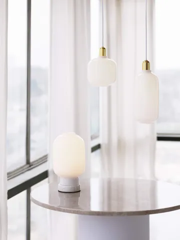 Candeeiro pequeno Amp - branco-latão - Normann Copenhagen