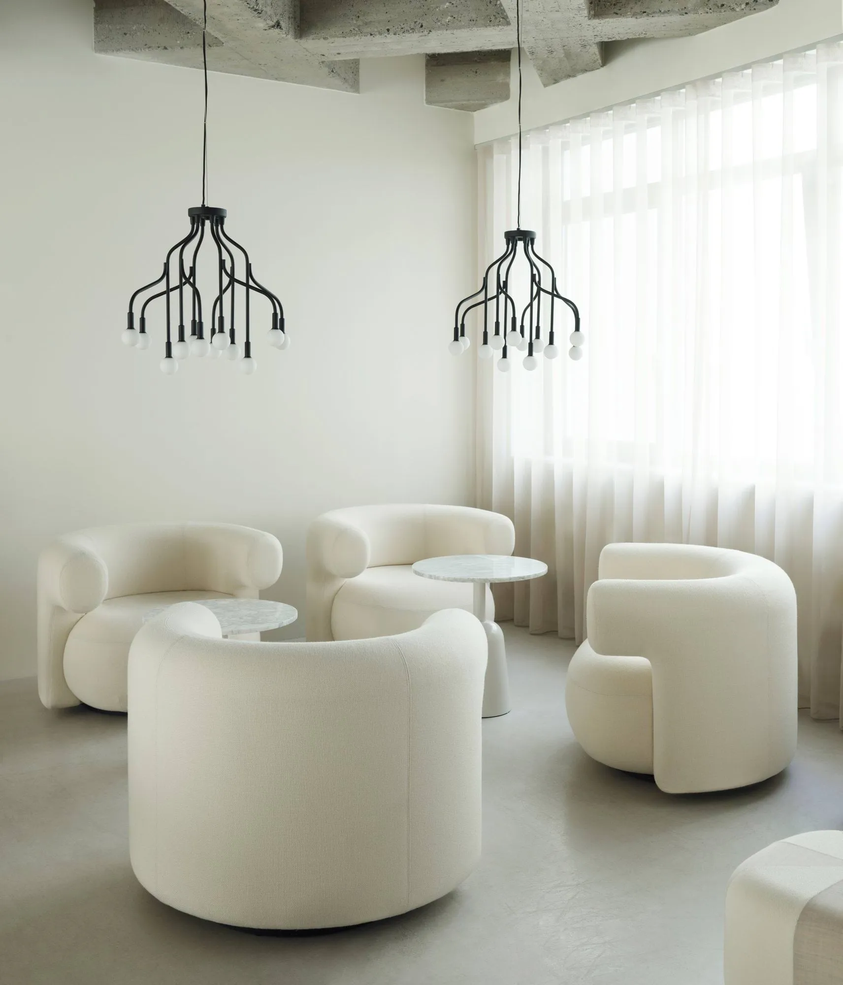 Candeeiro suspenso Vekst small, Preto Normann Copenhagen