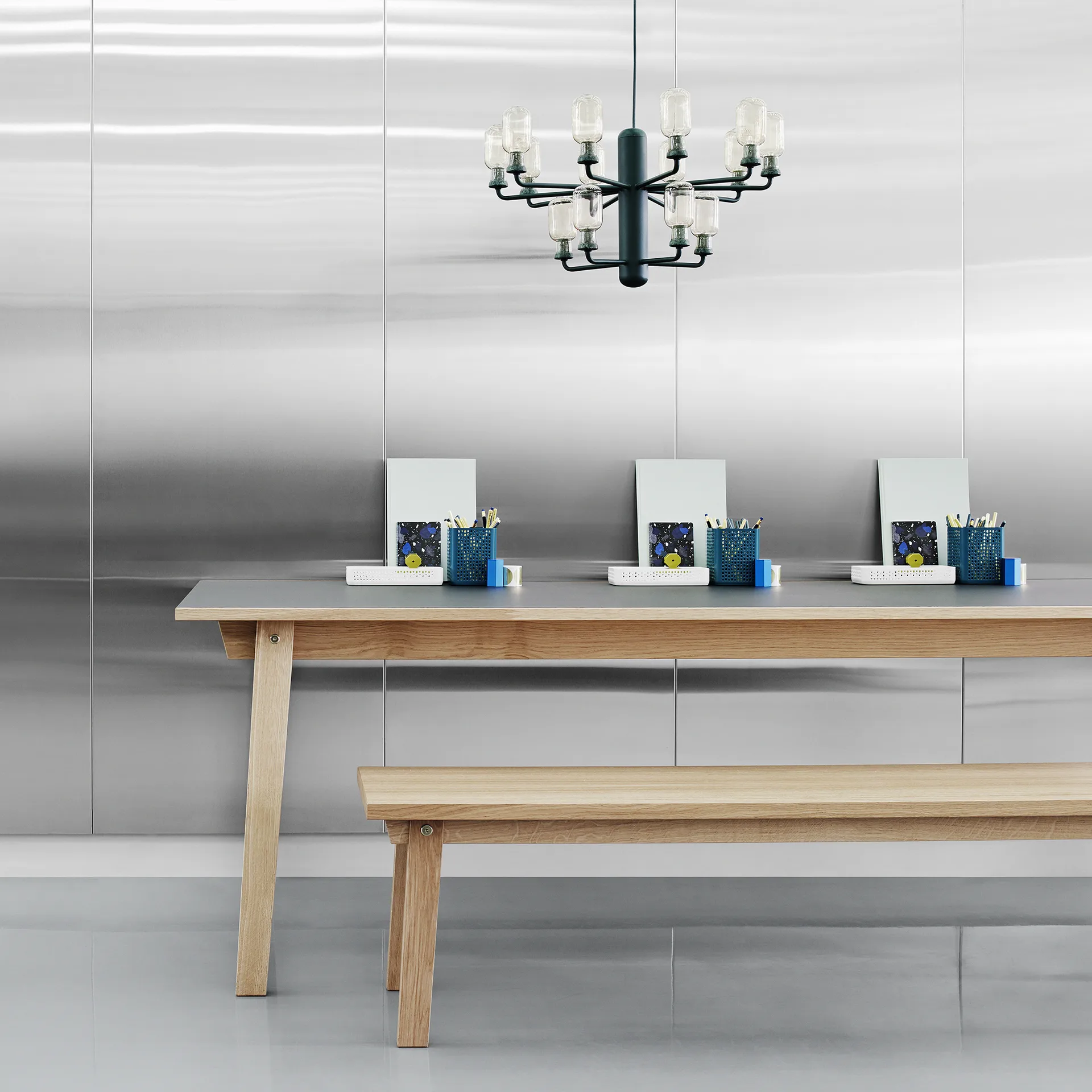 Candelabro Amp, branco, largo Normann Copenhagen