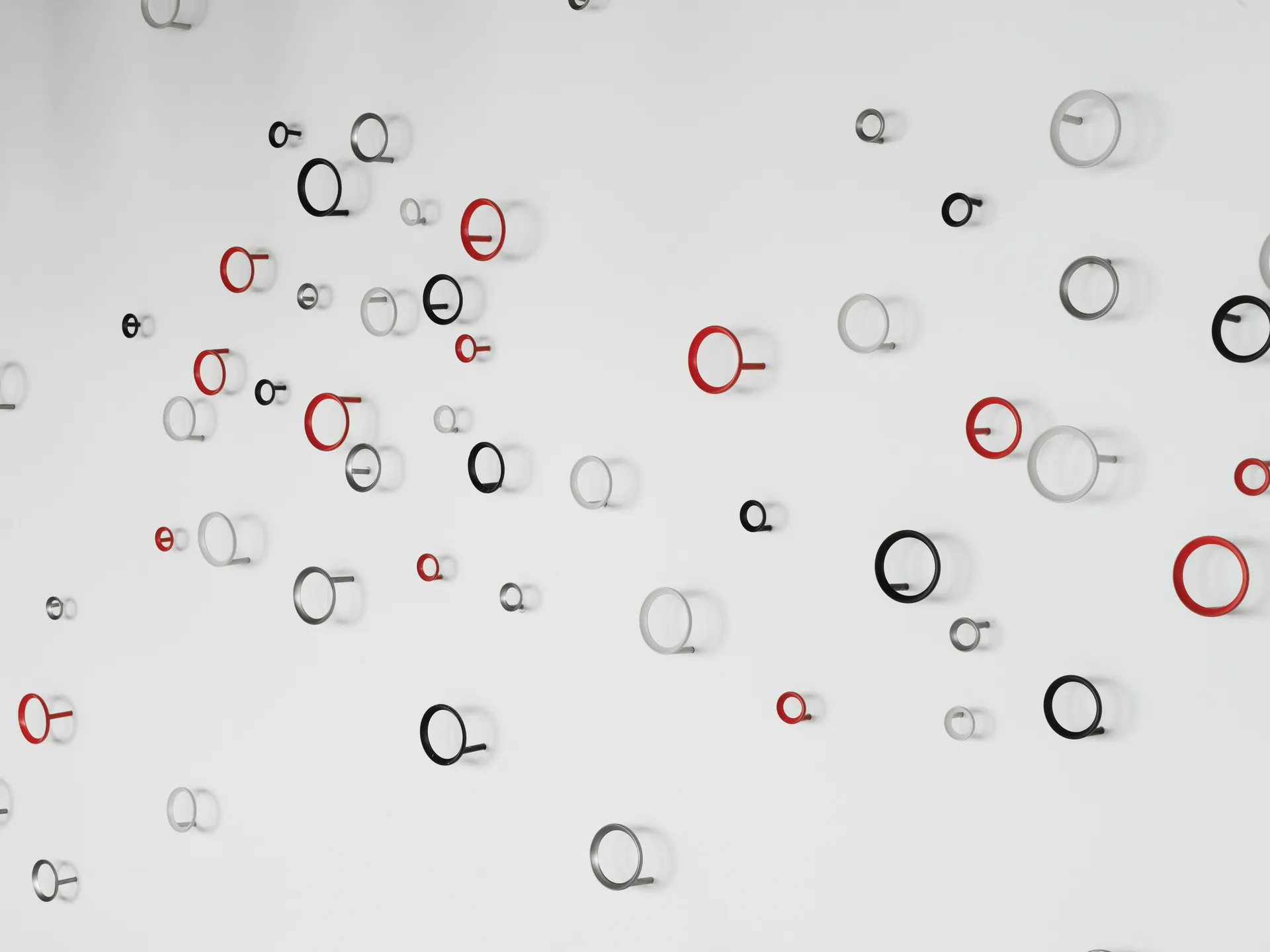 Gancho médio Loop Ø7,8 cm, Preto Normann Copenhagen