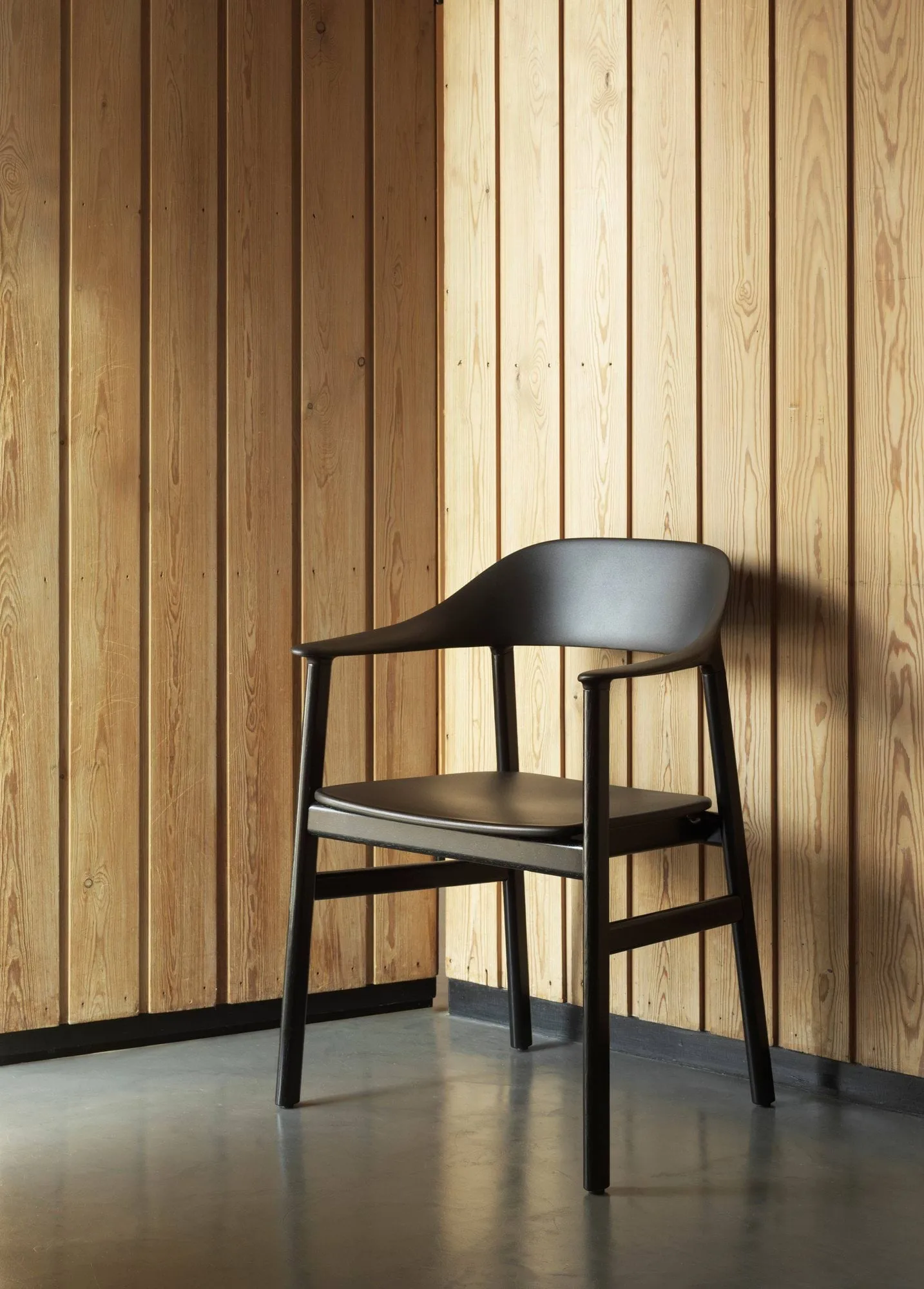 Herit poltrona carvalho fumado, Dusty Green Normann Copenhagen