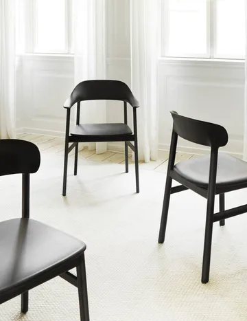 Herit poltrona carvalho - Sand - Normann Copenhagen