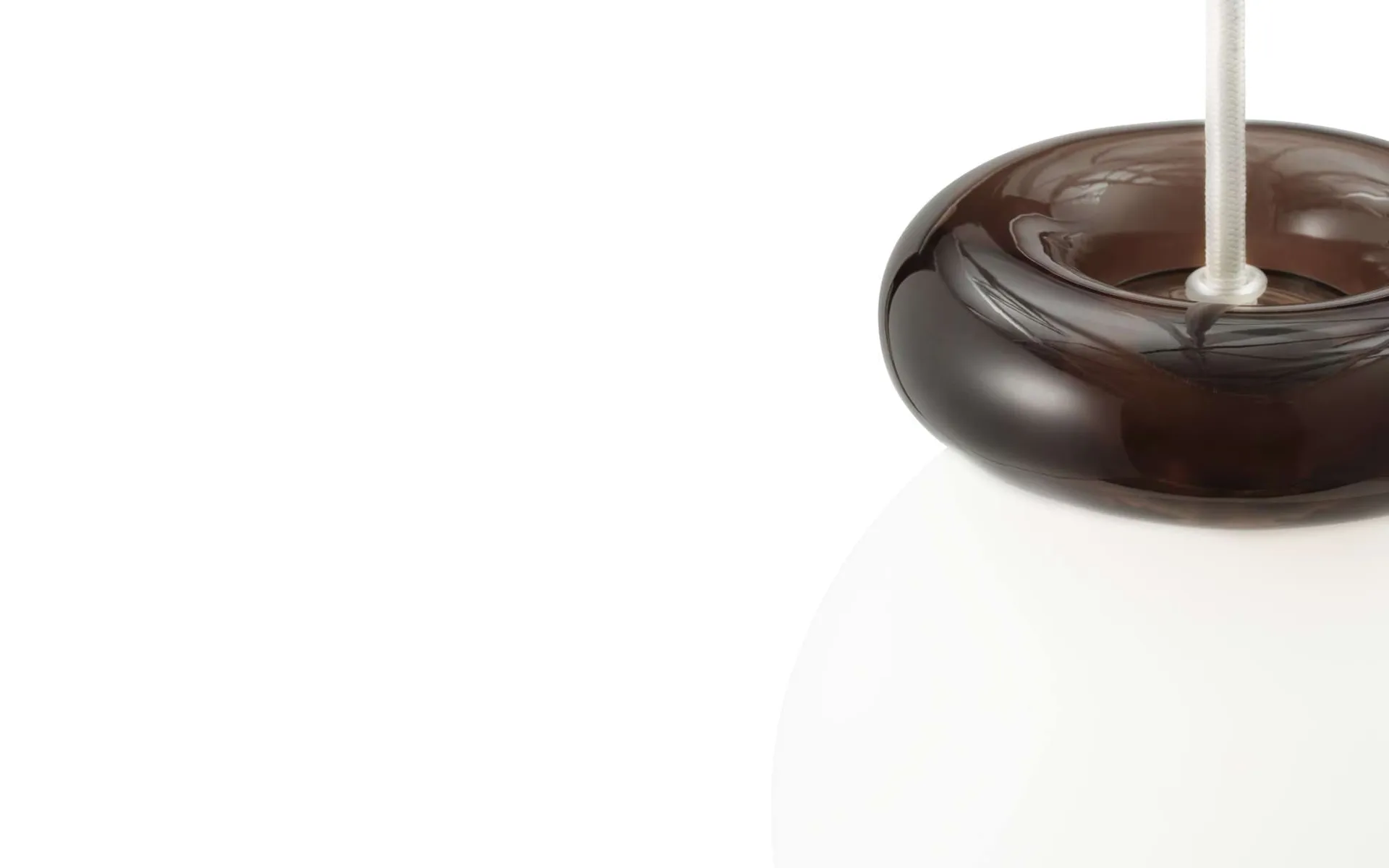 Hinx candeeiro pendente, Castanho escuro, Ø15x18 cm Normann Copenhagen