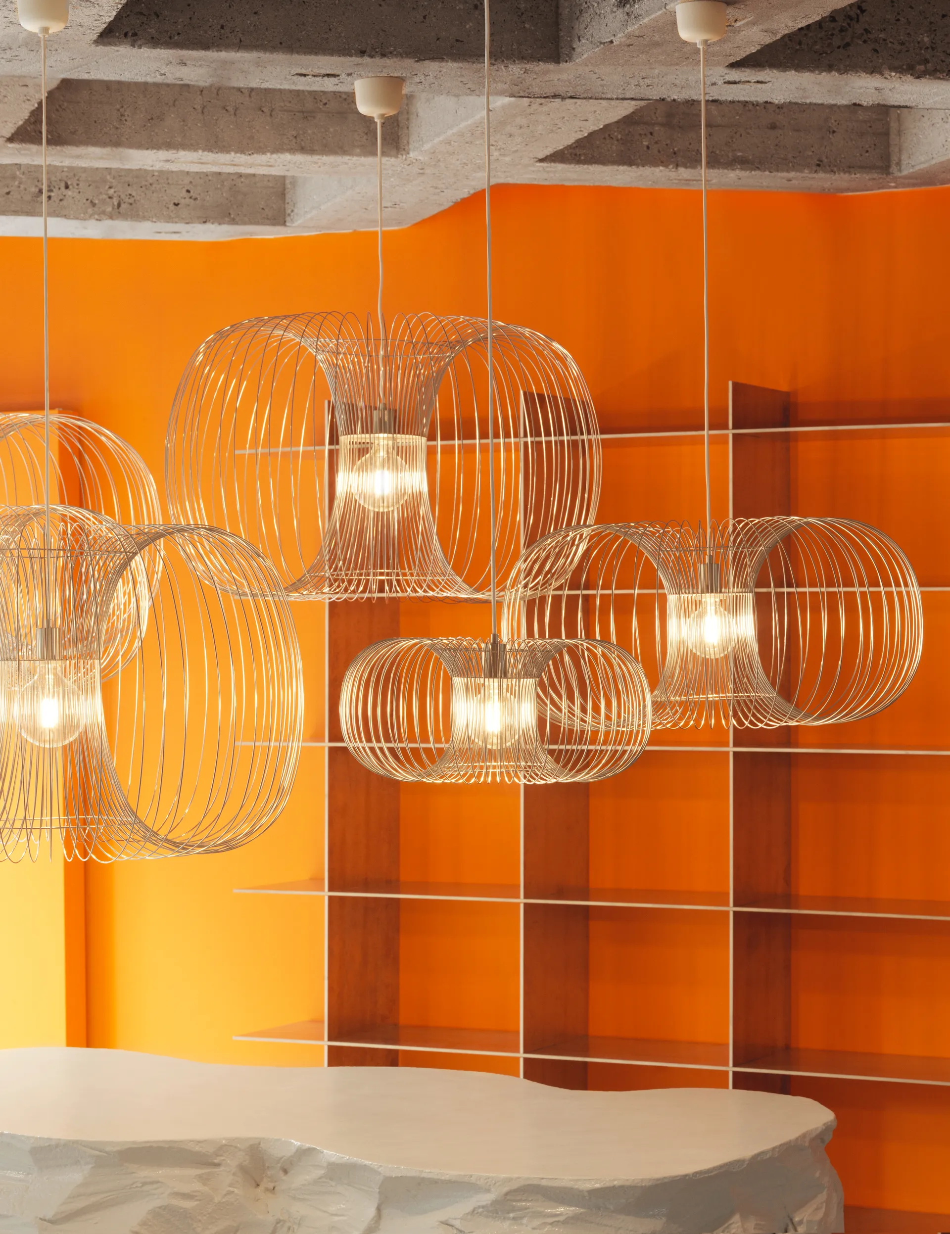 Lâmpada EU Cosmic, Ø50 Normann Copenhagen