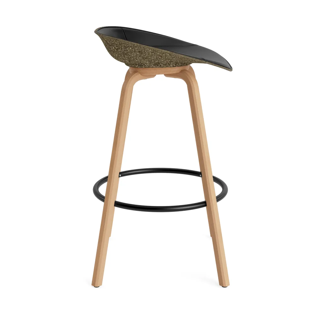 Mat Barstool banqueta estofada na frente 75 cm, Ultra 41599-alga-faia-aço preto Normann Copenhagen