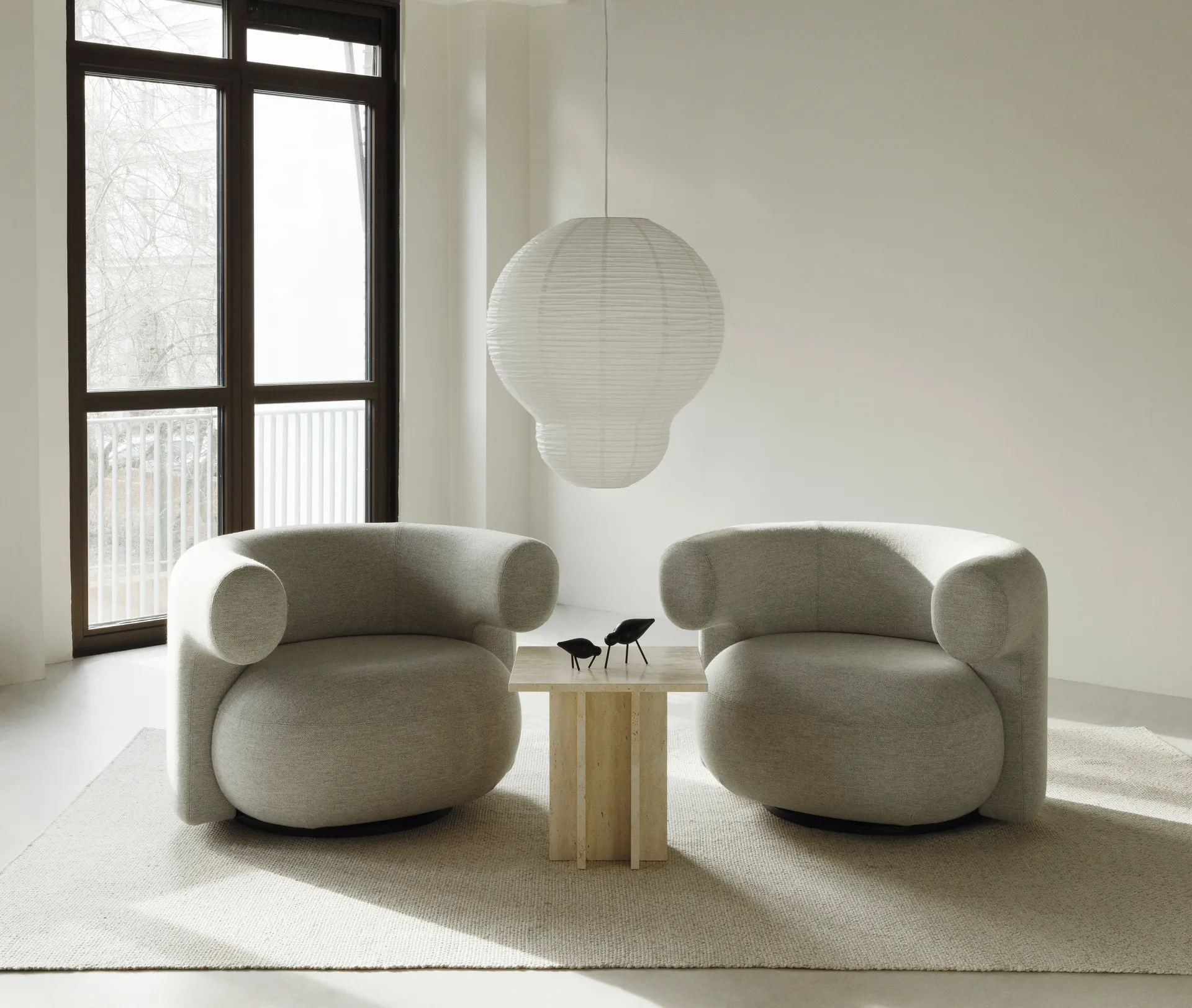 Mesa de centro Edge pequena, Travertine Normann Copenhagen