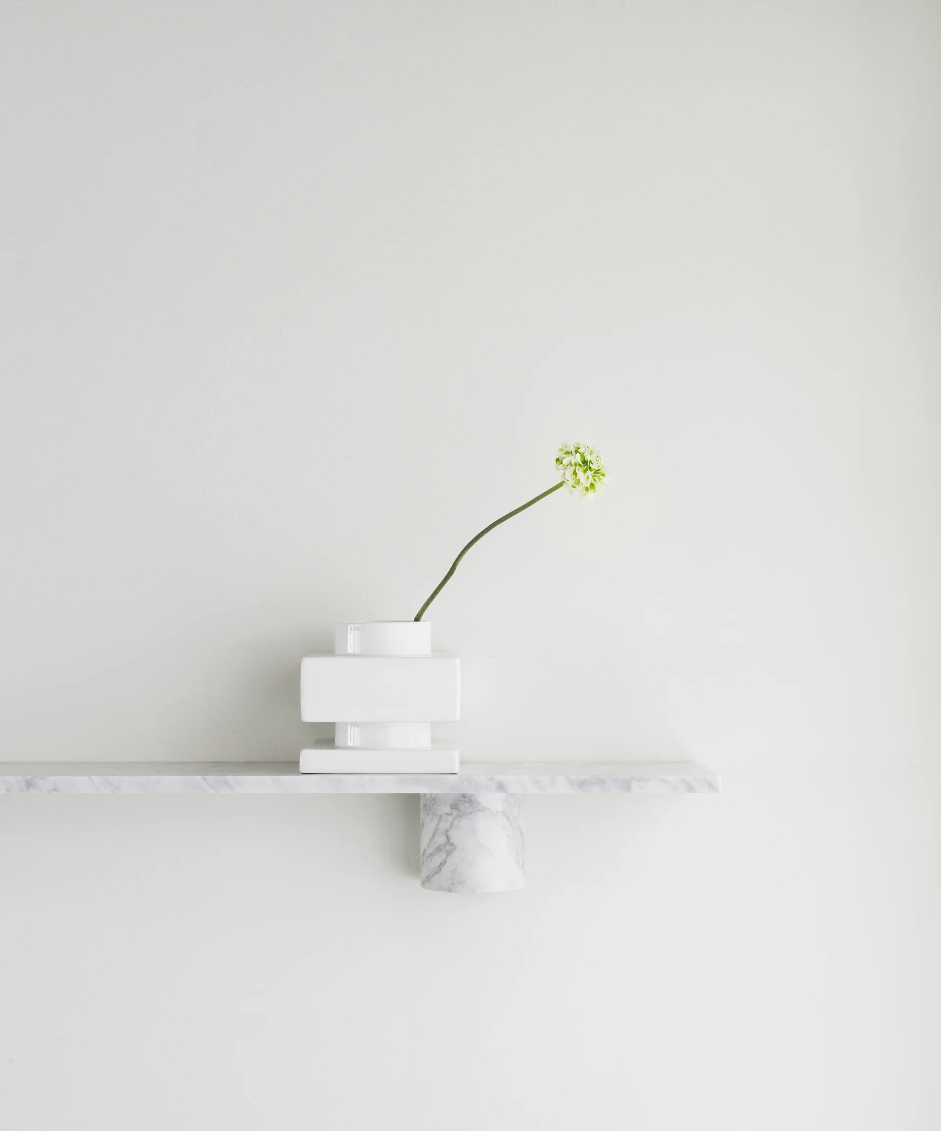 Prateleira Sten Shelf 120 cm, White marble Normann Copenhagen
