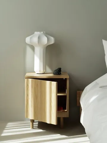 Rib mesa de cabeceira - Carvalho, 52x42x40 cm - Normann Copenhagen