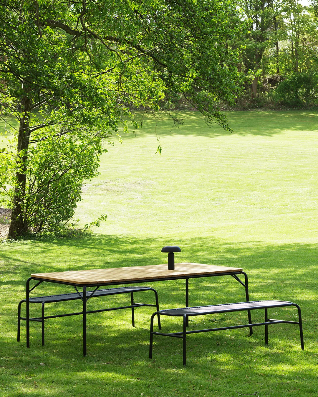 Vig Robinia mesa de jantar 90x200 cm, Black Normann Copenhagen