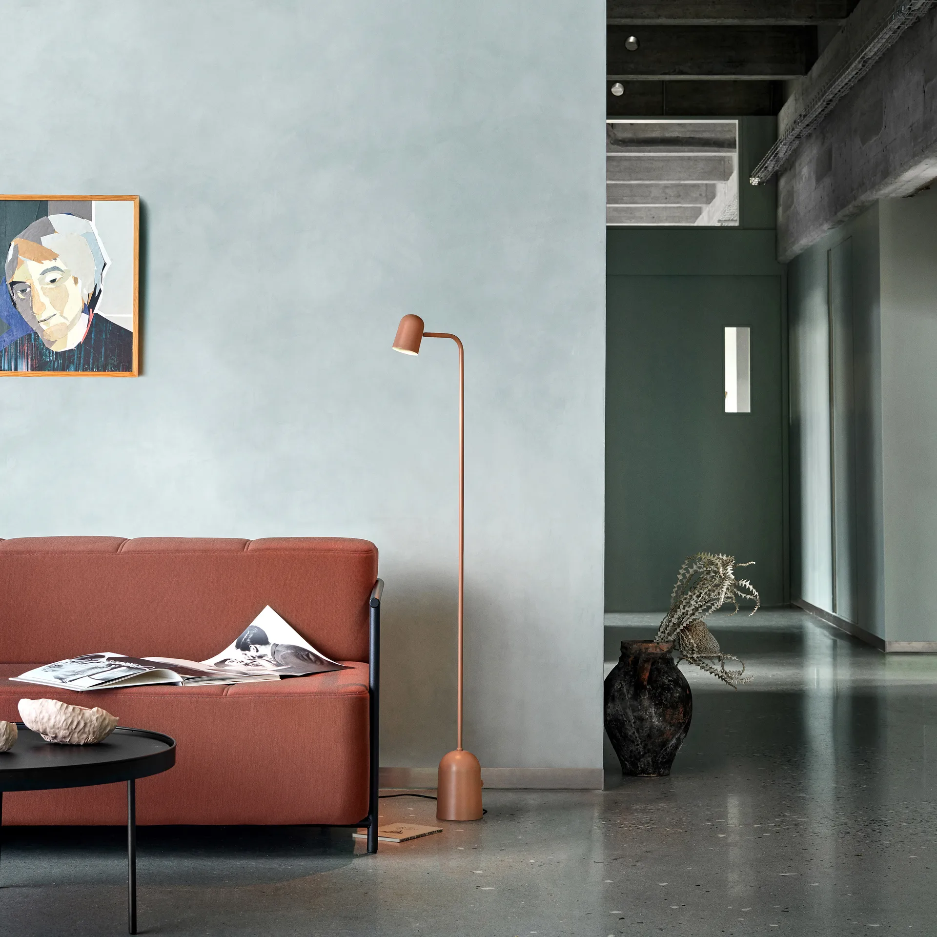 Candeeiro de pé Buddy, Warm-beige Northern