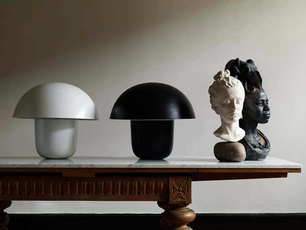 Candeeiro de mesa Carl-Johan Ø40 cm, Branco Olsson & Jensen