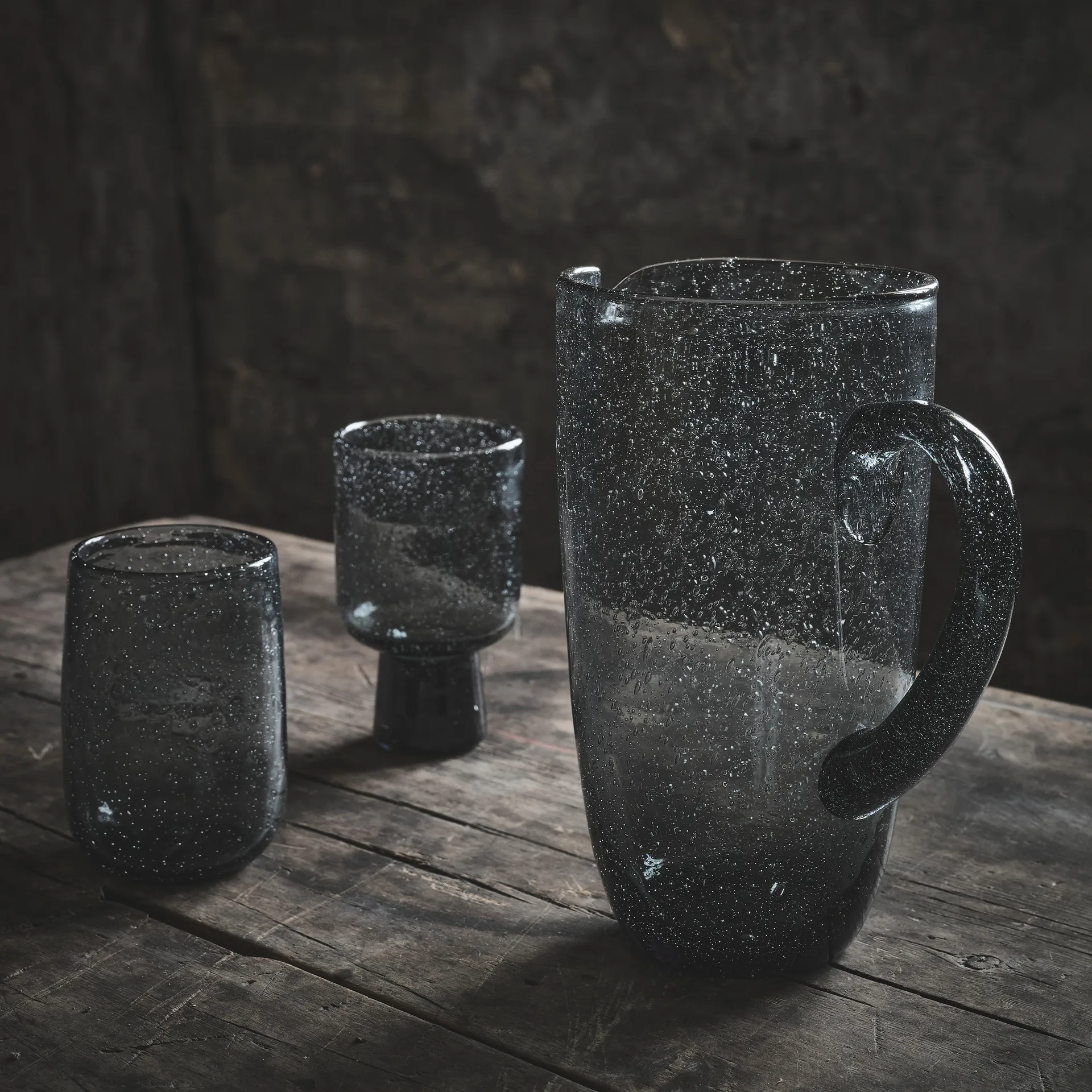 Copo com base Bari, cinza Olsson & Jensen