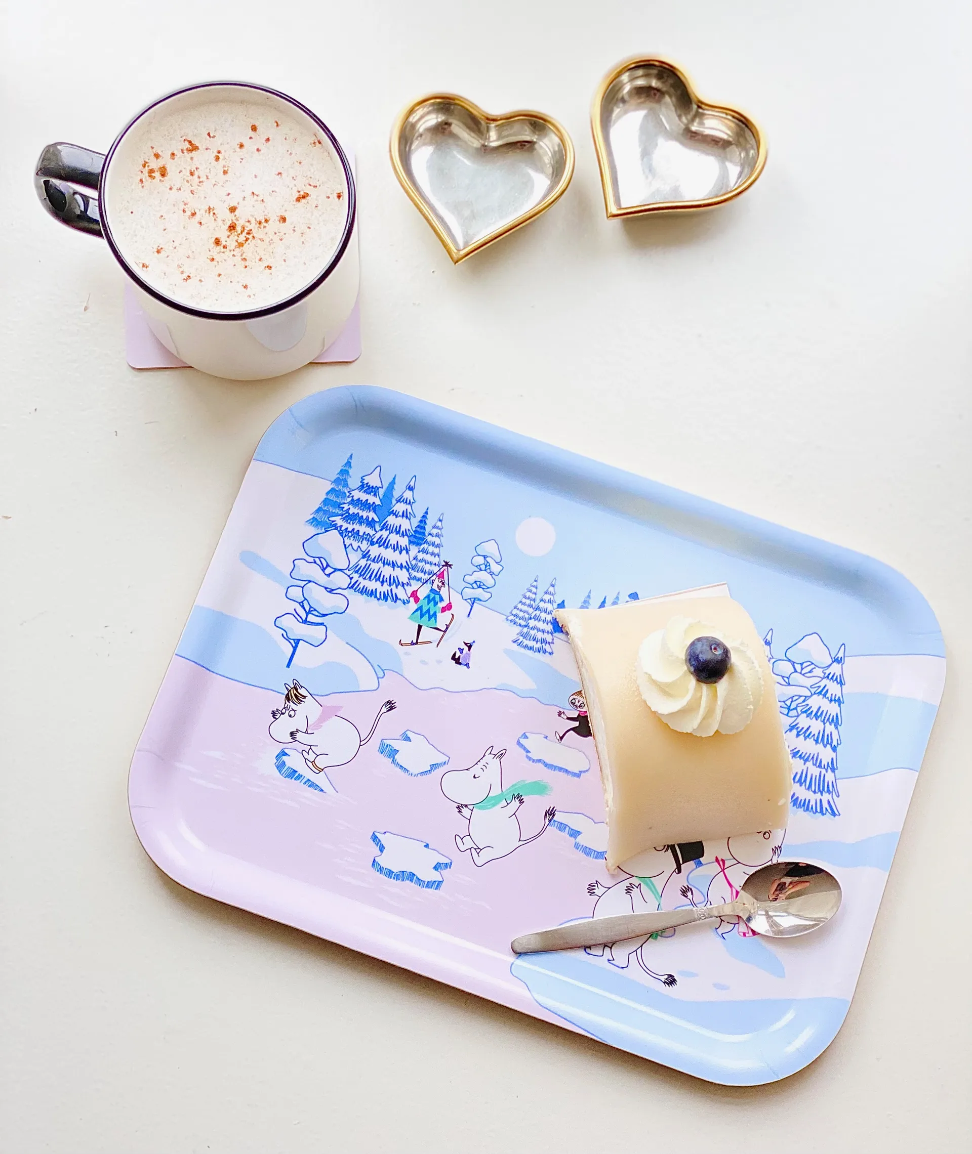 Bandeja Moomin inverno 2022 20x27 cm, azul-branco-rosa Opto Design