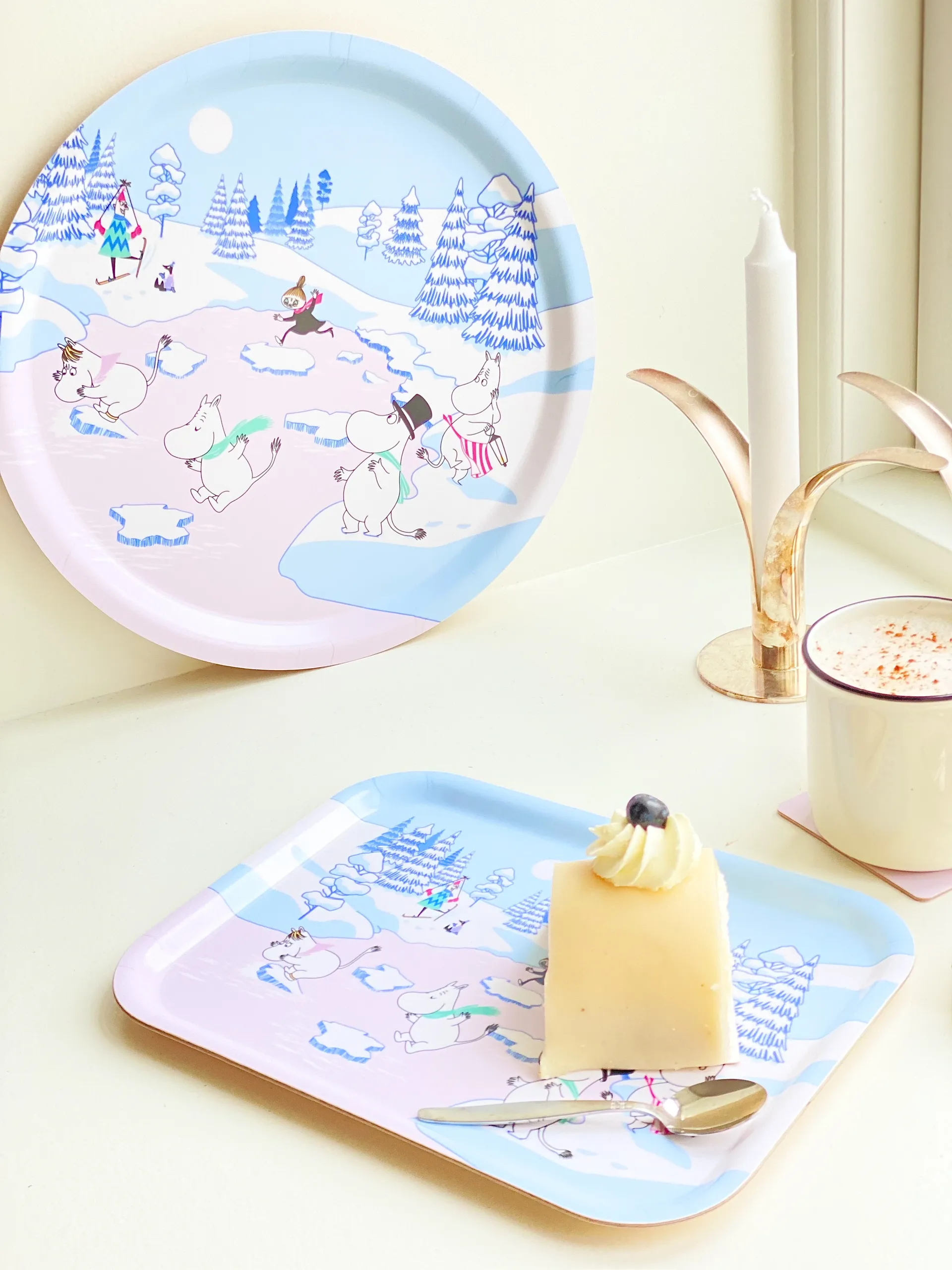 Bandeja Moomin inverno 2022 20x27 cm, azul-branco-rosa Opto Design
