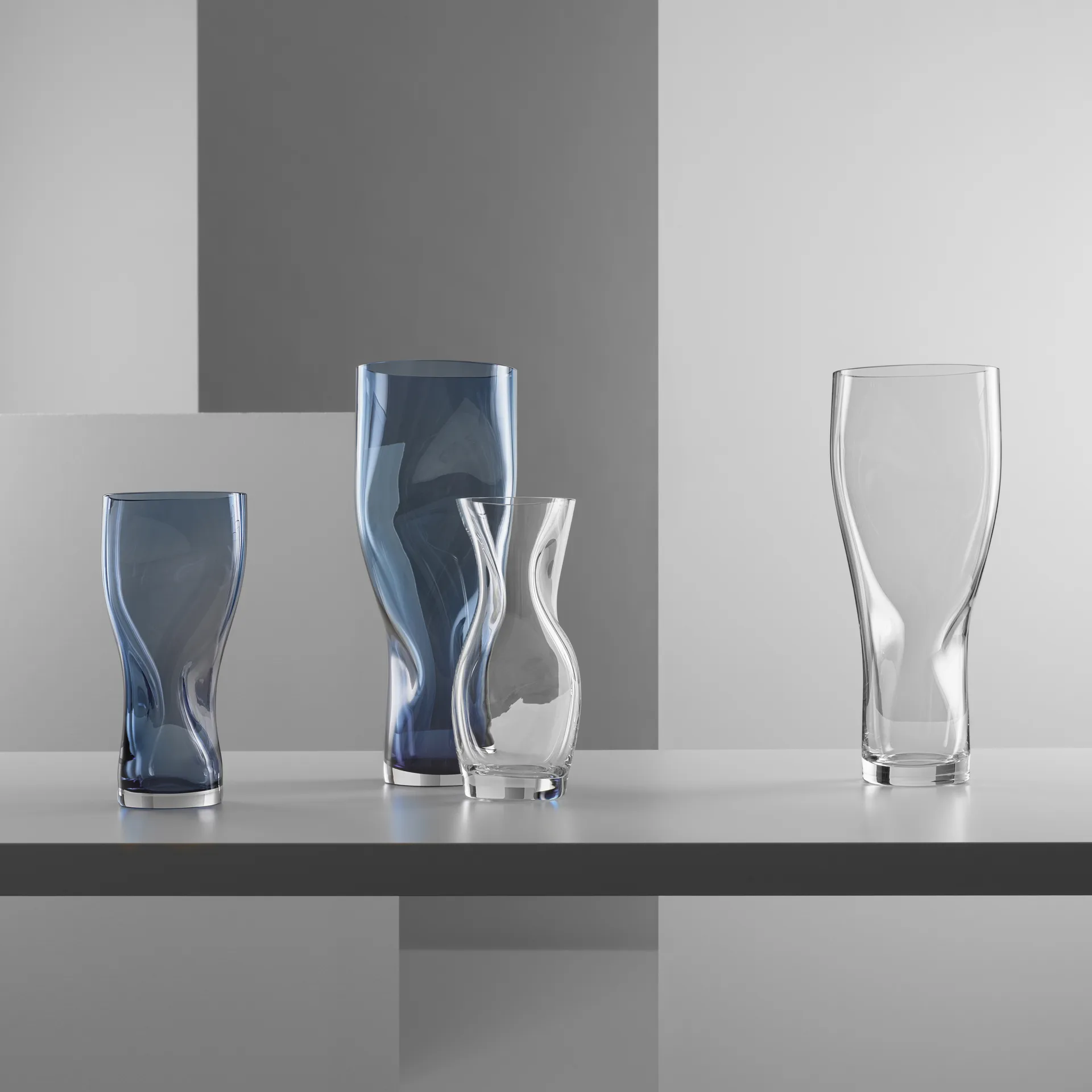 Vaso Squeeze 23 cm, transparente Orrefors