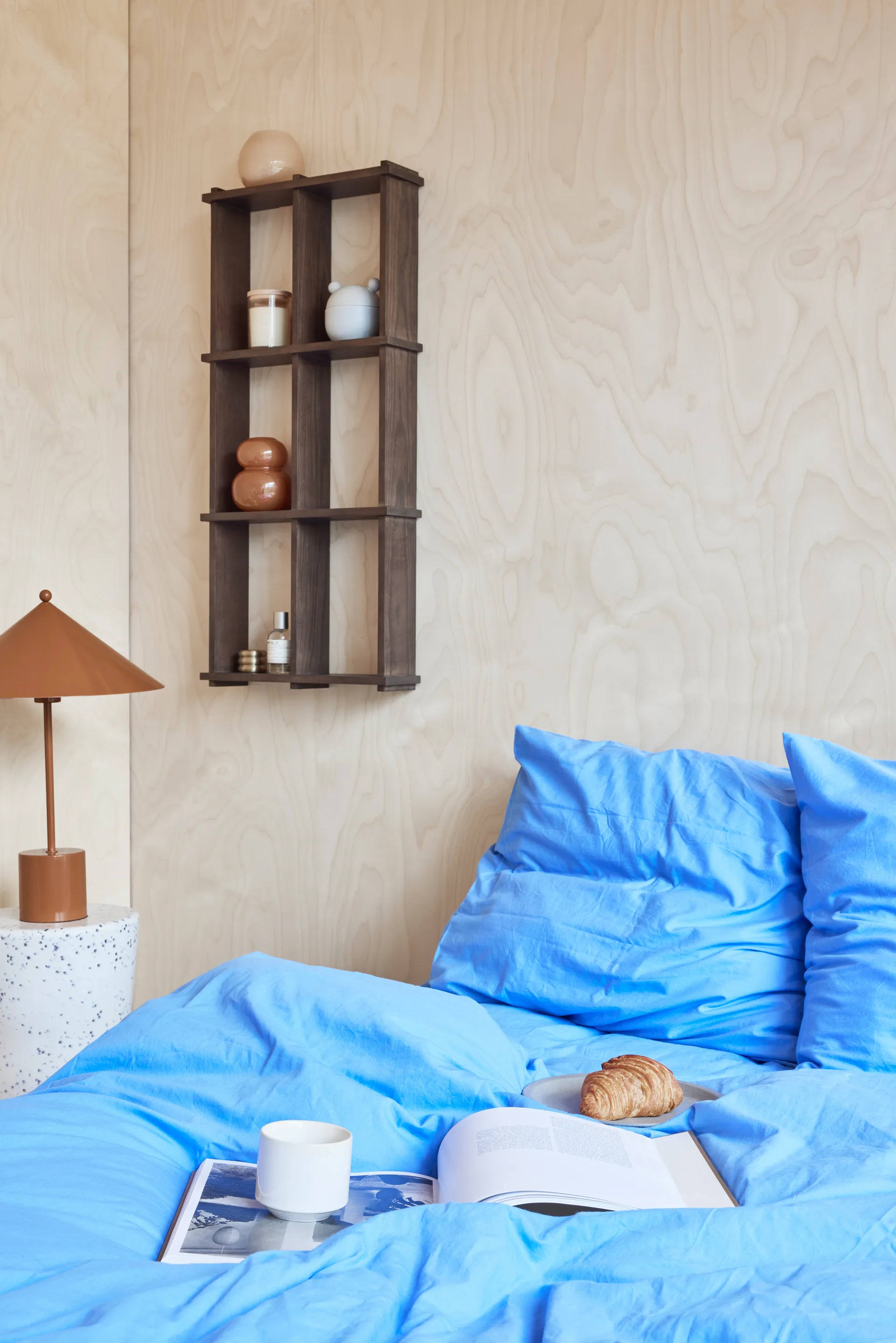 Candeeiro de mesa Kasa, Caramelo OYOY