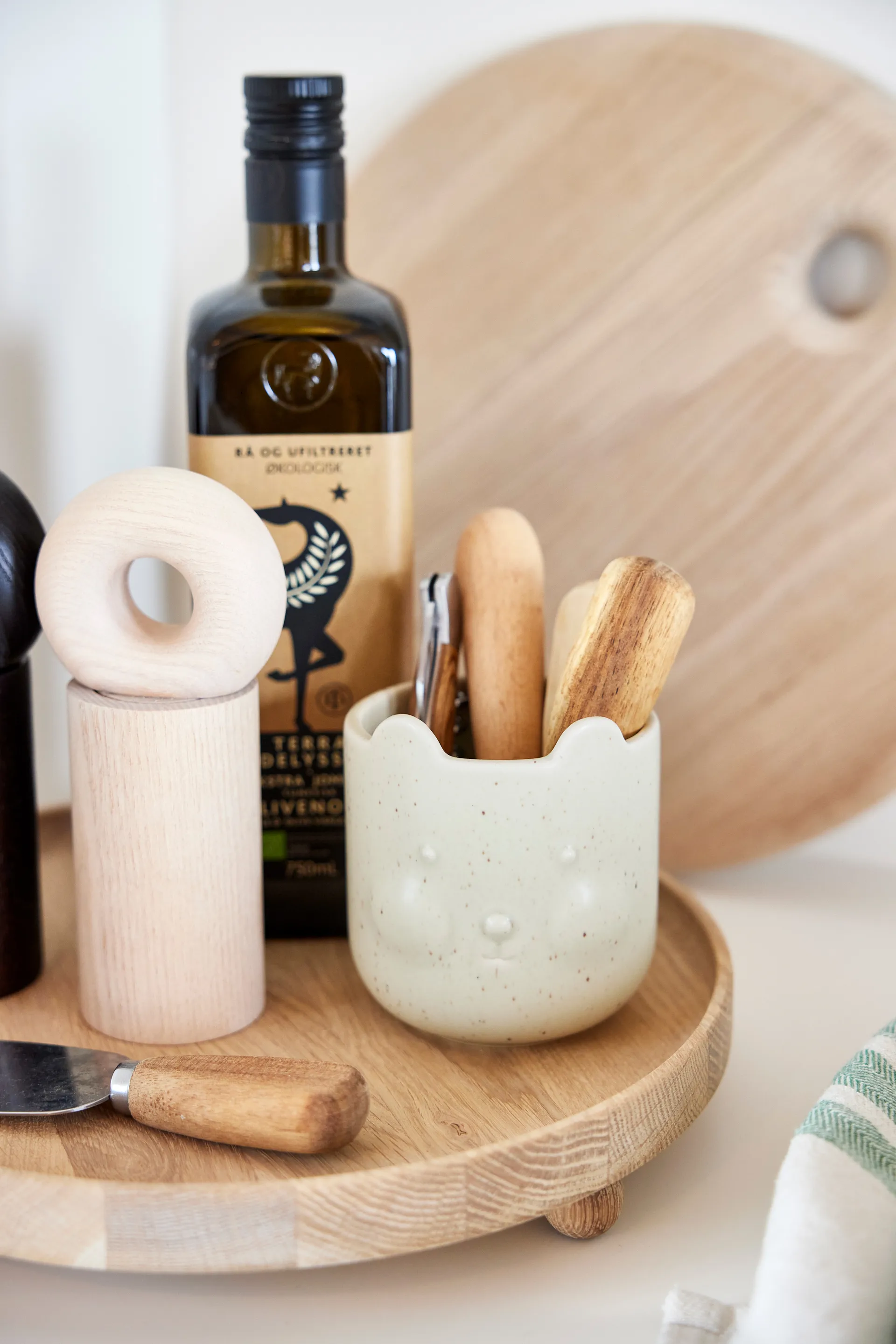 Pote Bear, Reactive Olive OYOY