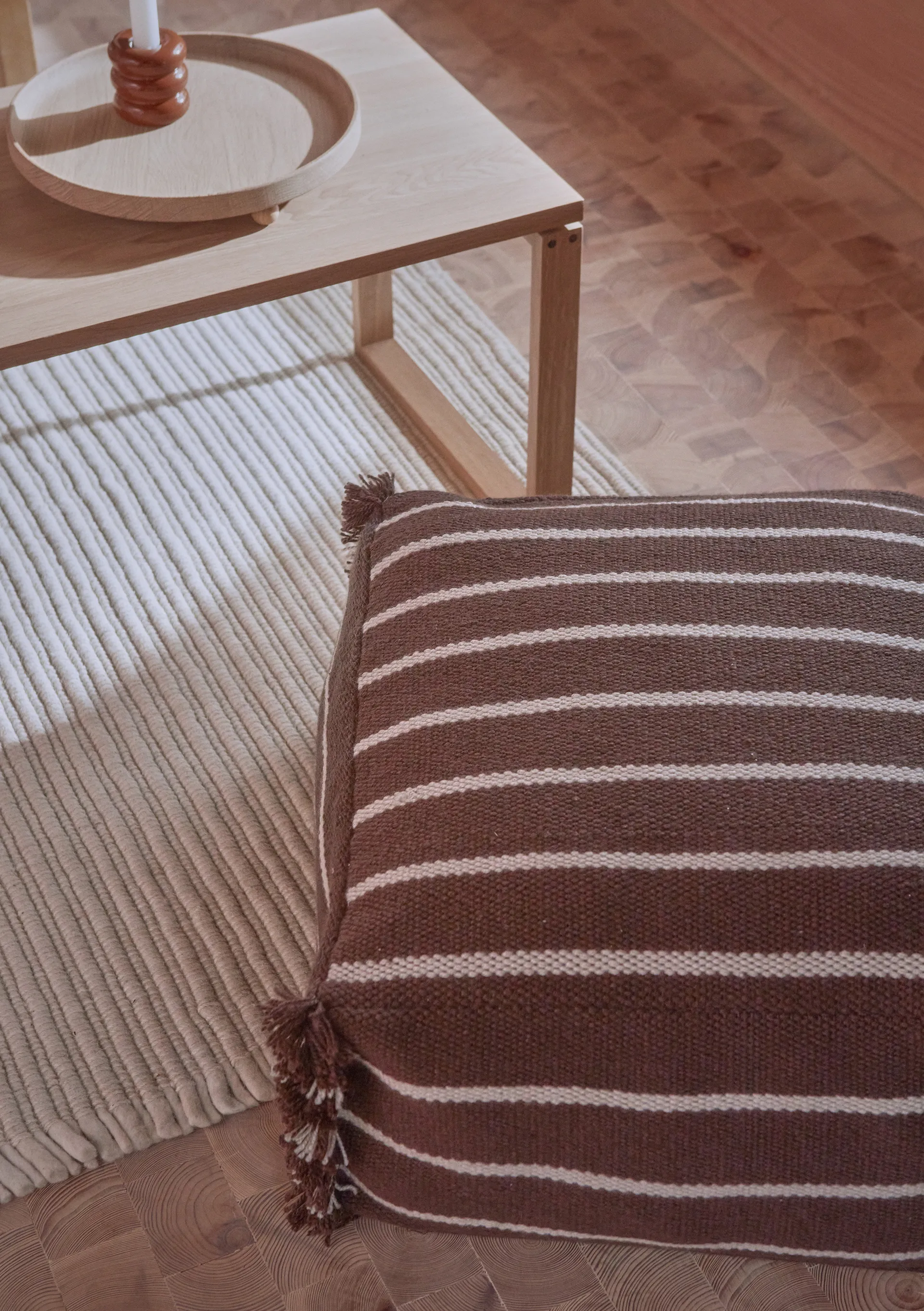 Pufe Lina 32x62 cm, Choc OYOY