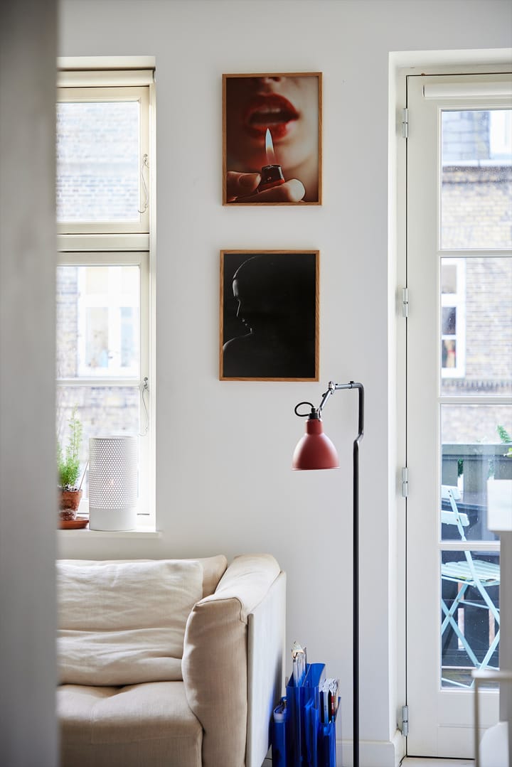 Cartaz A Light, 70x100 cm Paper Collective