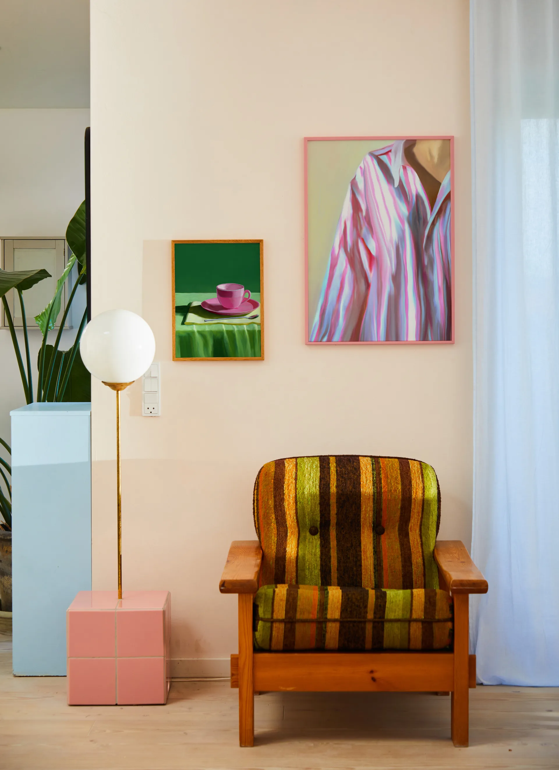 Poster Still Here , 30x40 cm Paper Collective