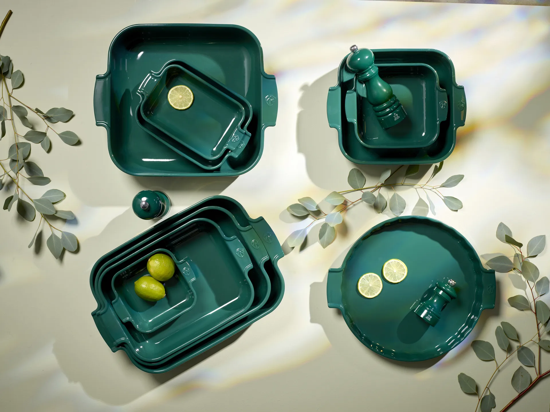 Forma de cerâmica Appolia 20x32 cm, Forest green Peugeot