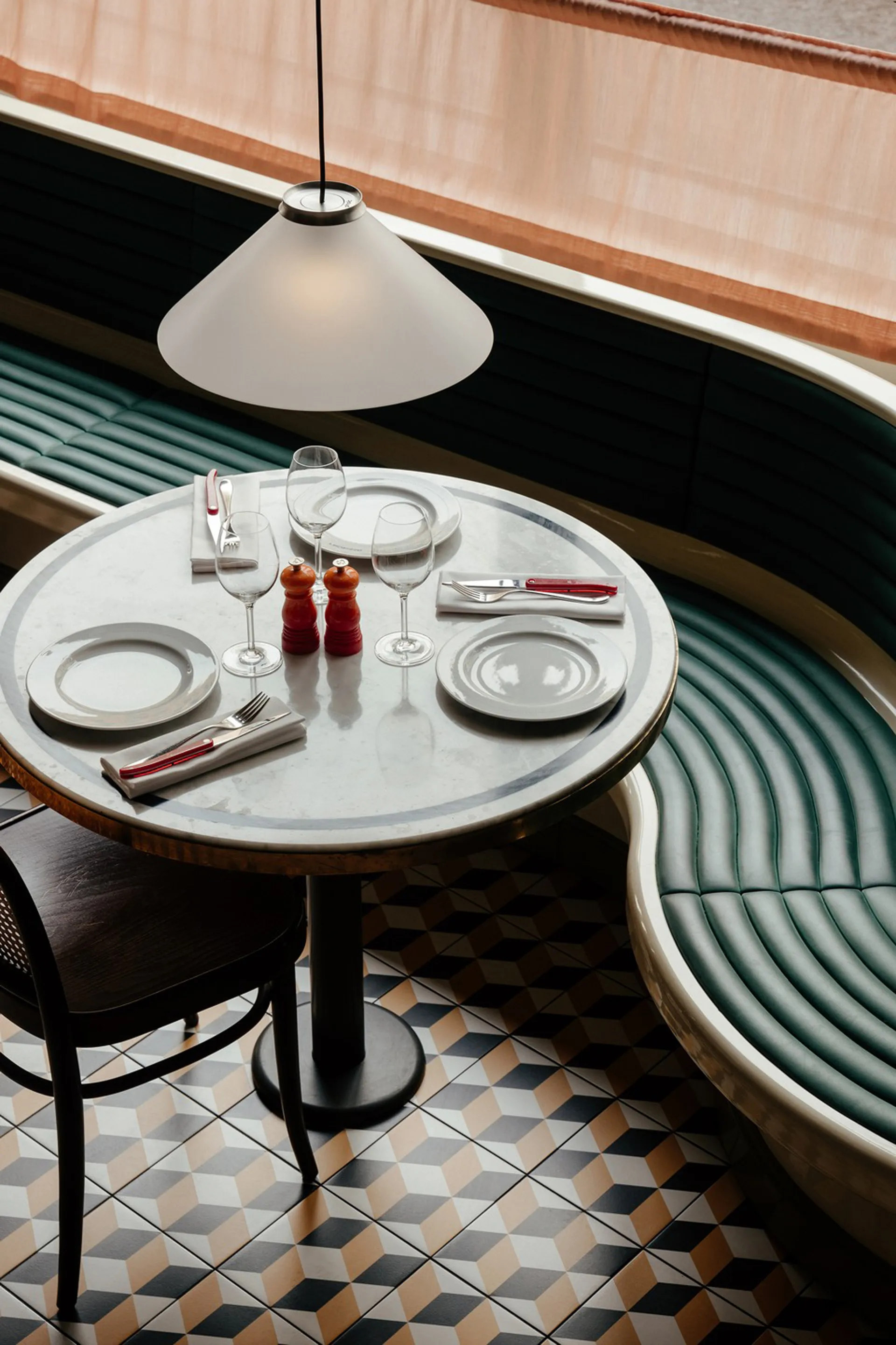 Candeeiro Aline 40 , Alumínio  Pholc