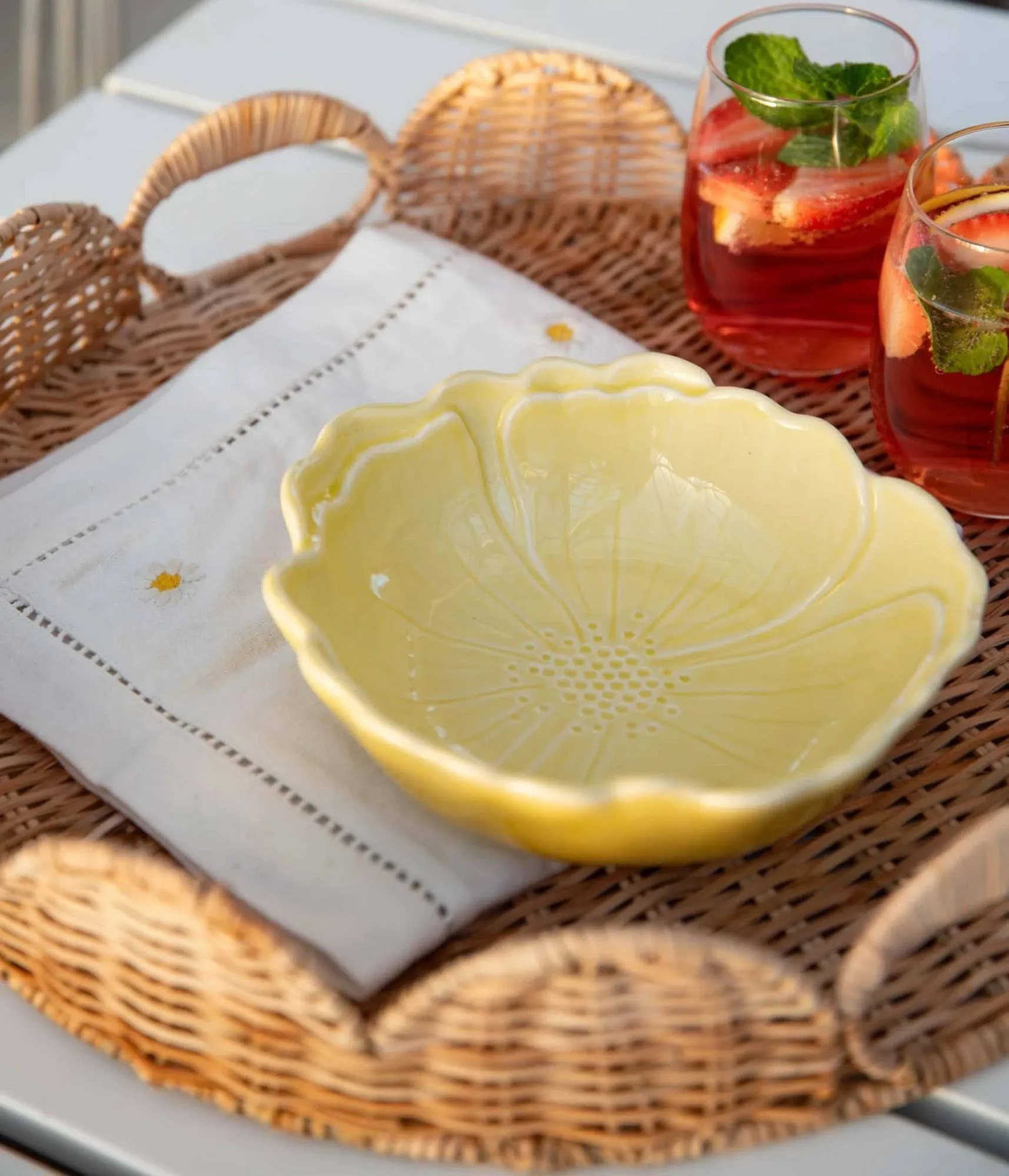 Round Scallop tabuleiro, Natural, 40 cm Pick a Poppy