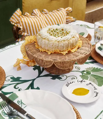Scallop Cake travessa de serviço - Natural, 30x12 cm - Pick a Poppy