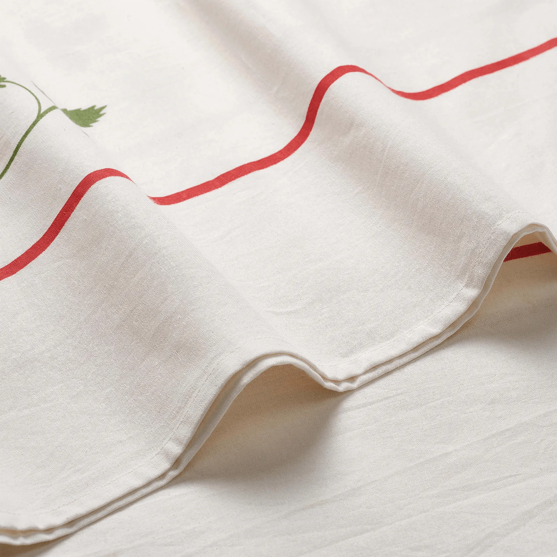Wild Strawberry toalha de mesa, Vermelho, 350x150 cm Pick a Poppy