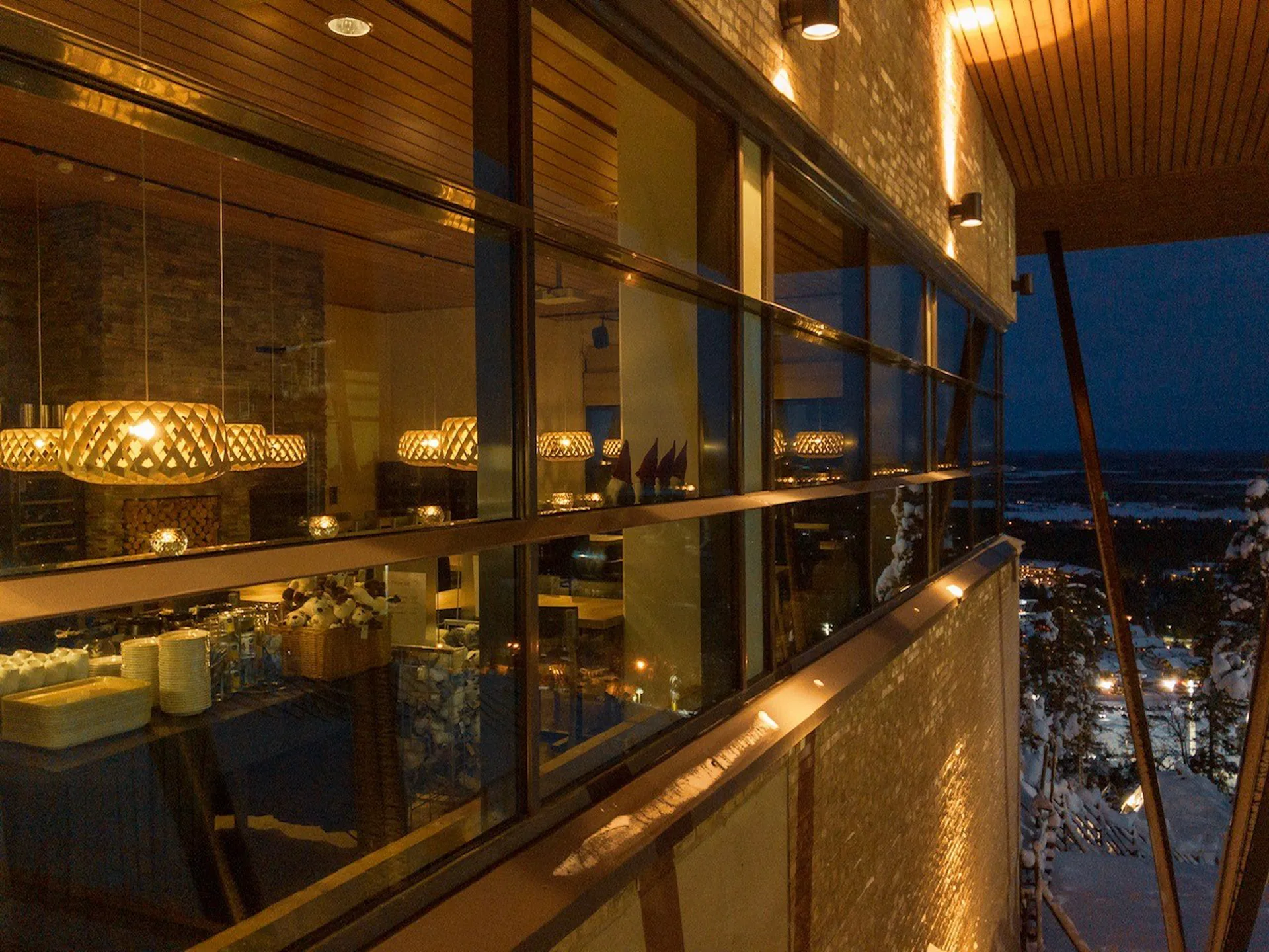 Candeeiro suspenso Pilke Signature Ø60 cm, bétula Pilke