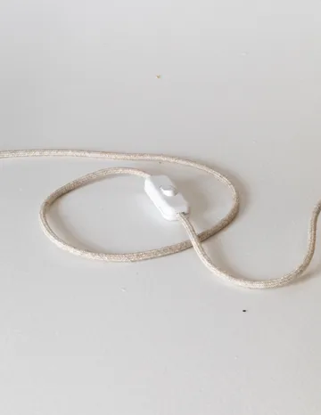 Signature 35 candeeiro de mesa - Âmbar-bétula, Ø36,5x53 cm - Pilke