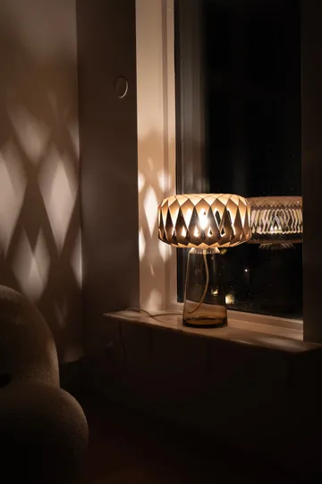 Signature 35 candeeiro de mesa - Âmbar-bétula, Ø36,5x53 cm - Pilke