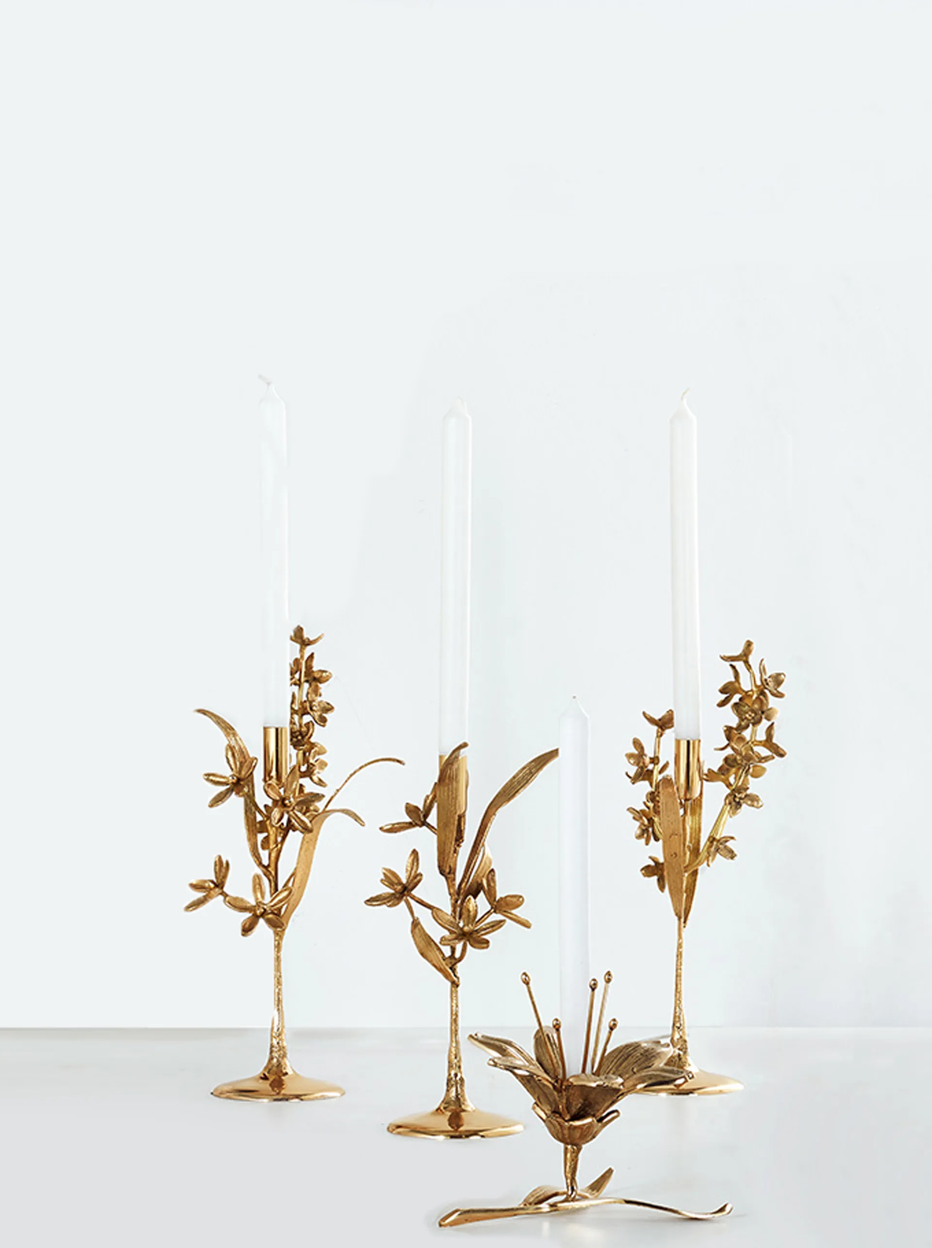 Castiçal Lilly 15 cm, Dourado POLSPOTTEN