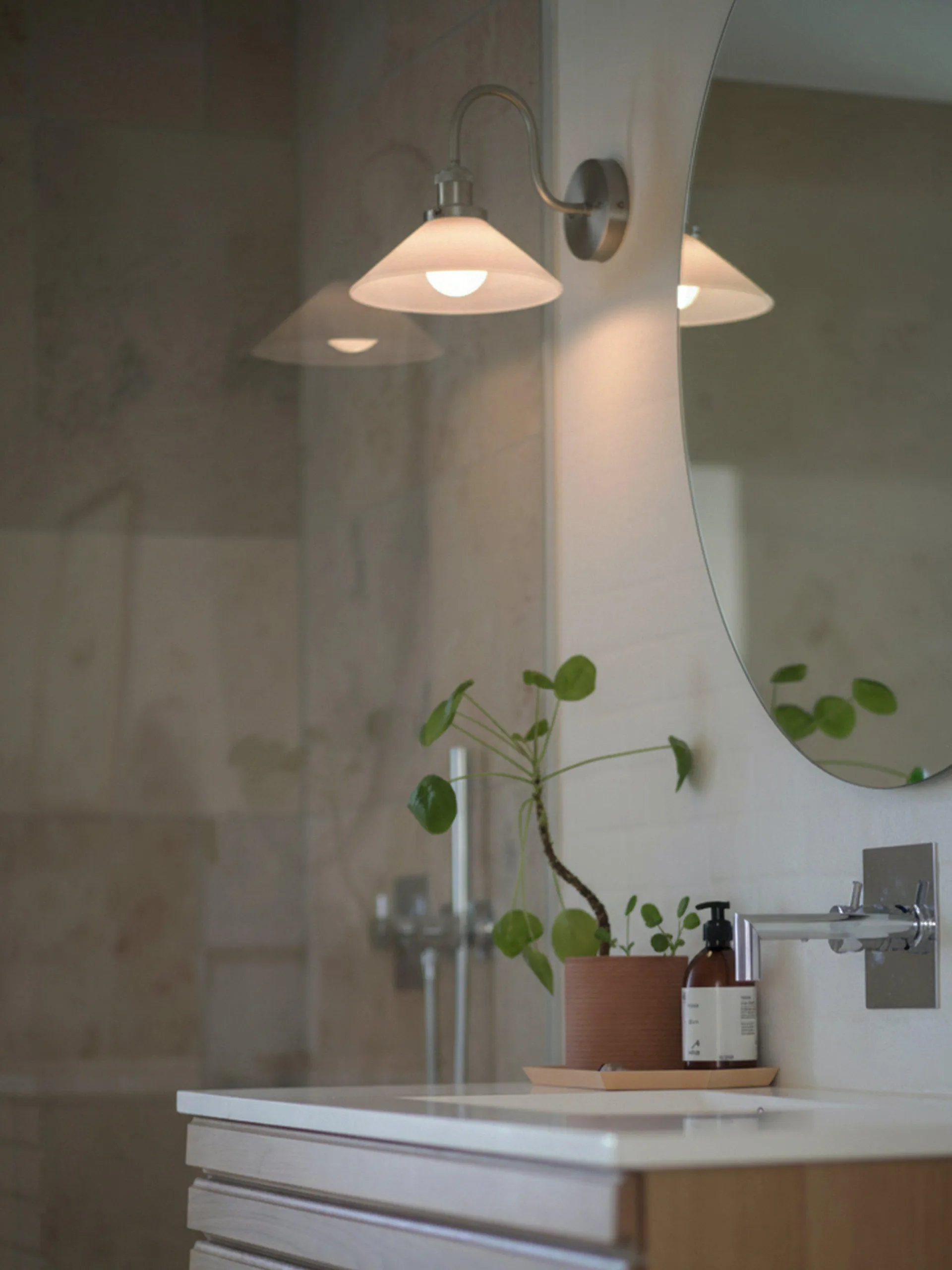 August arandela, Opal-cromado PR Home