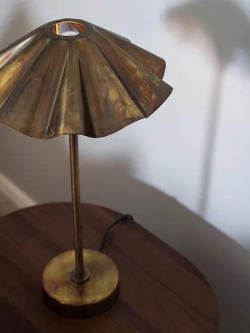 Candeeiro de mesa Aira - Latão queimado, 46 cm - PR Home