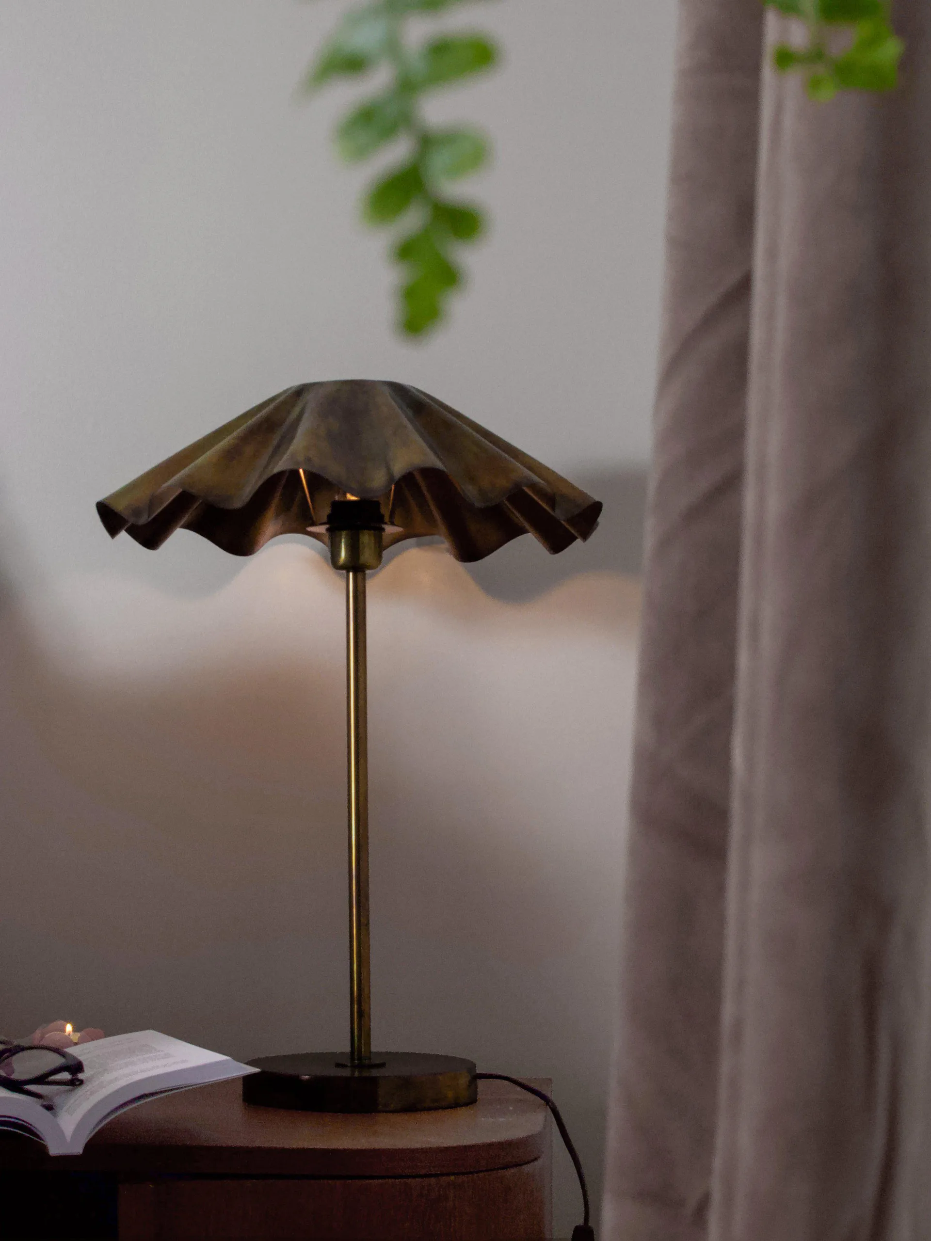 Candeeiro de mesa Aira, Latão queimado, 54 cm PR Home