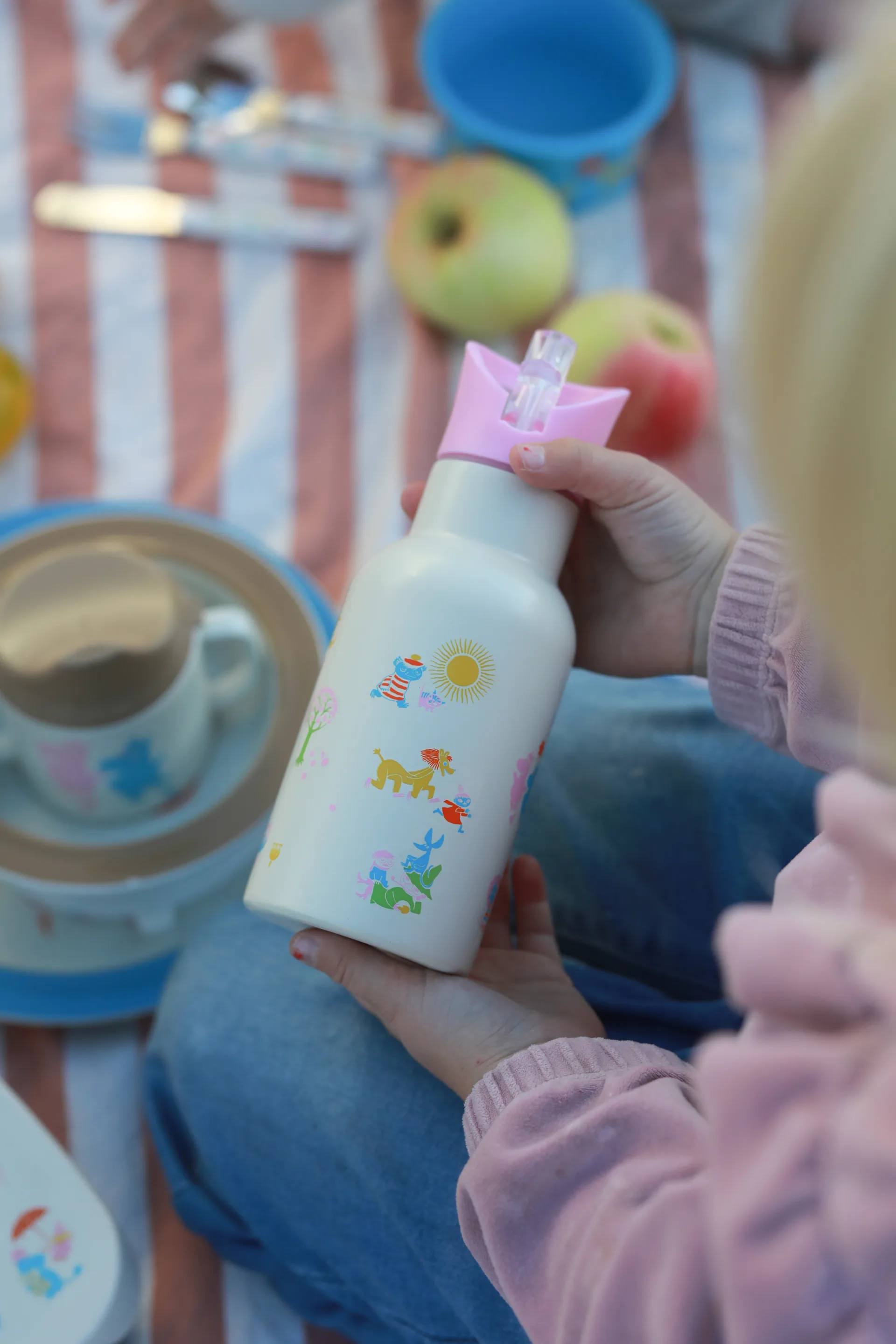 Mumin 80 garrafa de água 34 cl, Bege-rosa Rätt Start