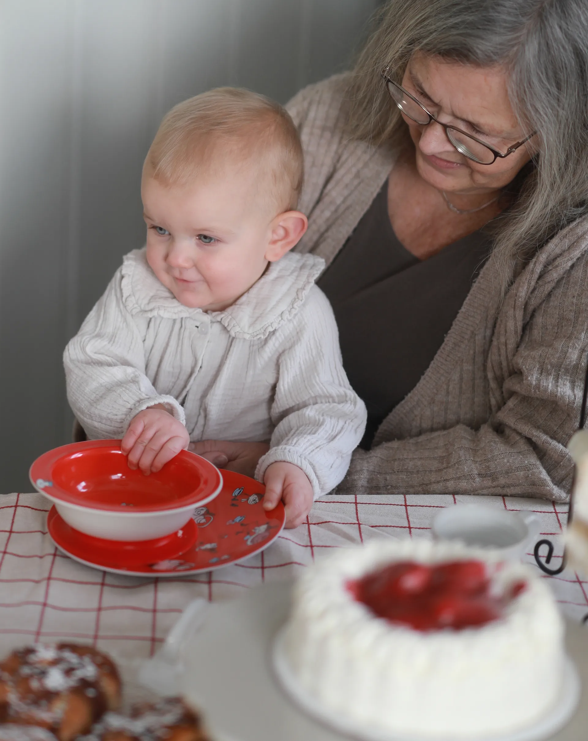 Mumin Lilla My prato com ventosa Ø15,5 cm, Vermelho Rätt Start