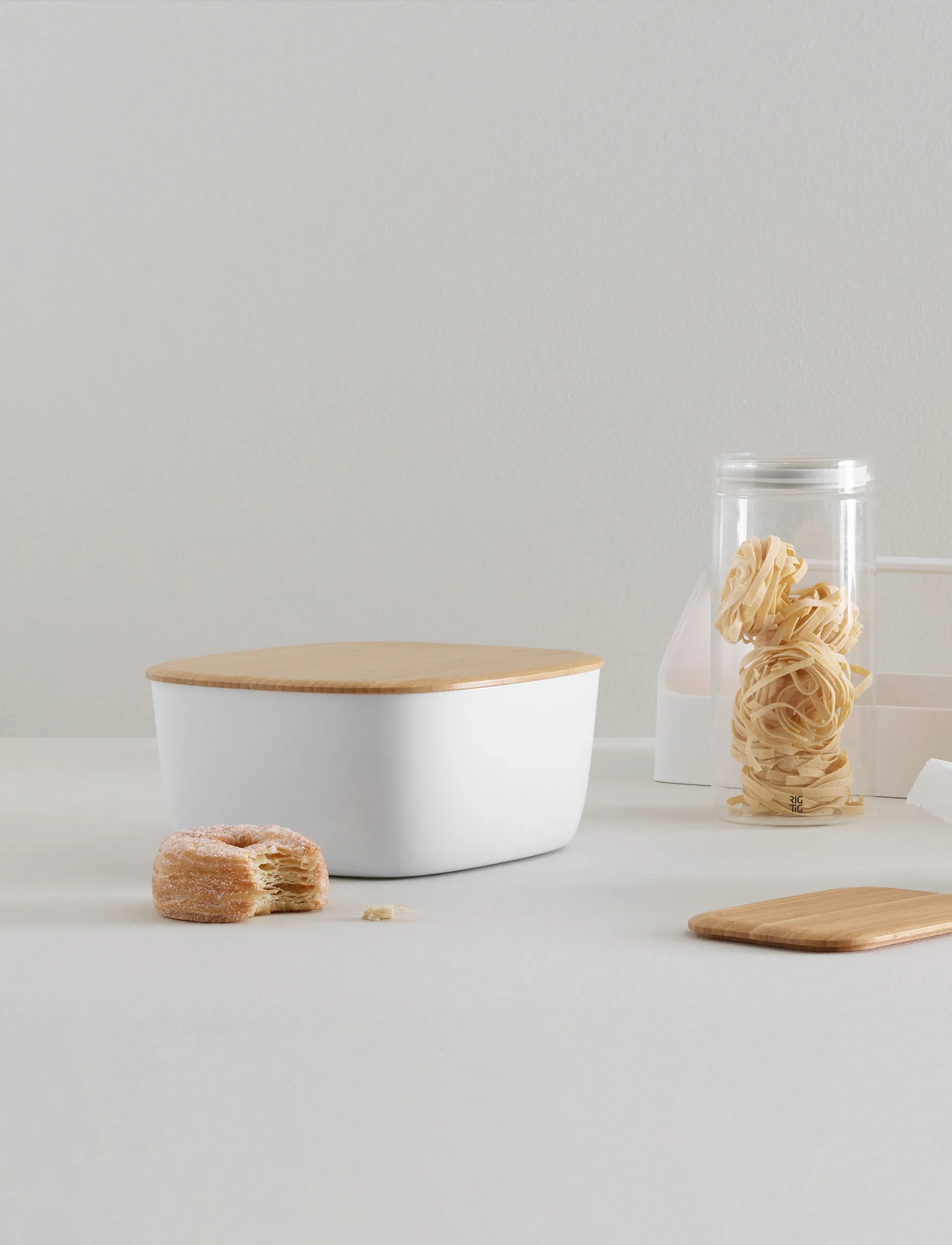 Caixa de pão BOX-IT 23x23cm, White RIG-TIG