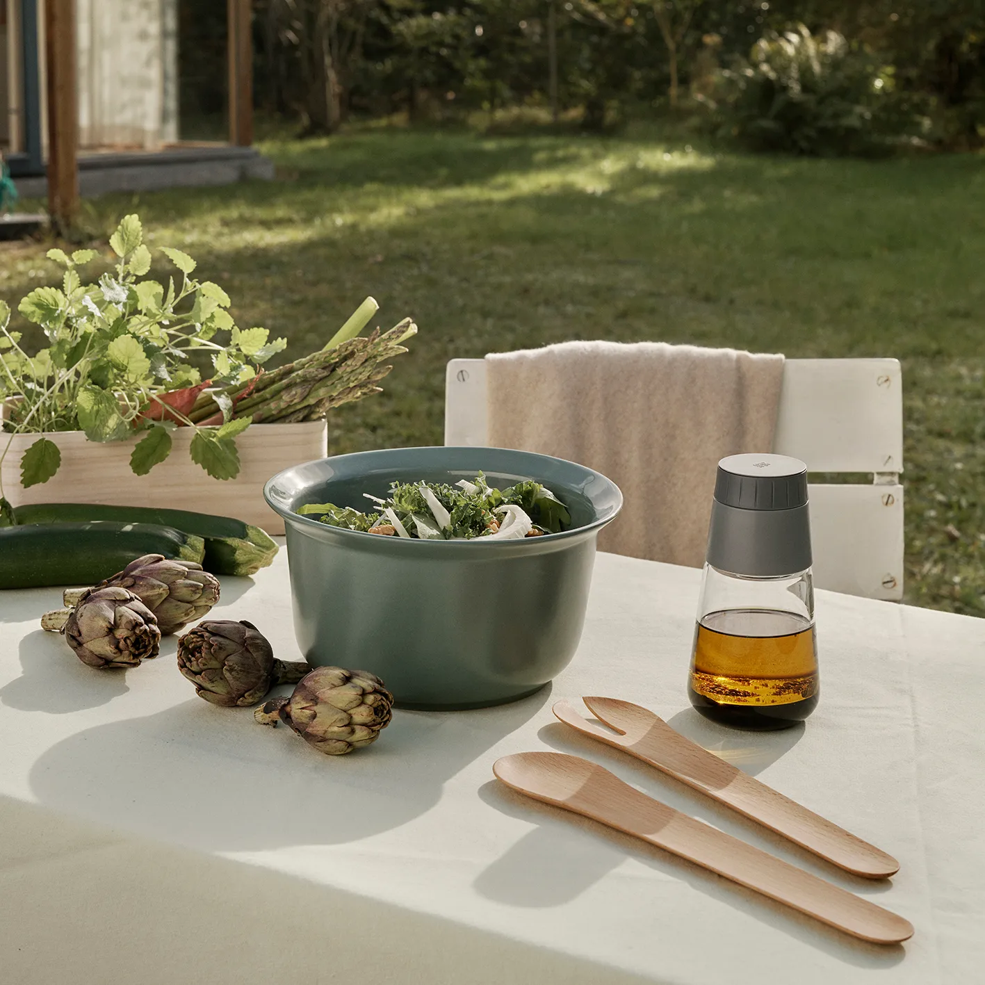 Talheres de salada TOSS-IT , livro RIG-TIG