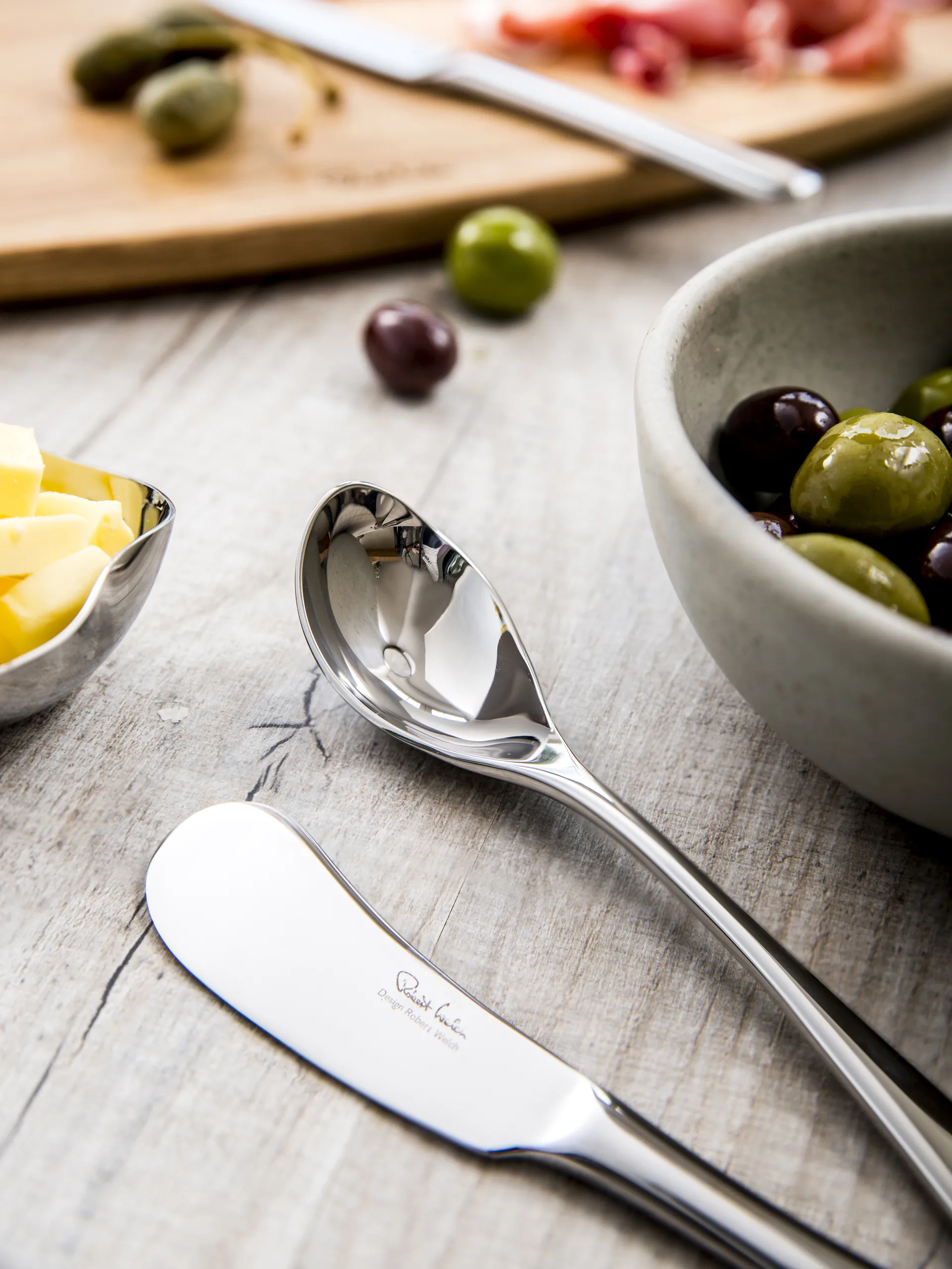 Colher de azeitonas espelhada Radford, Aço inoxidável Robert Welch