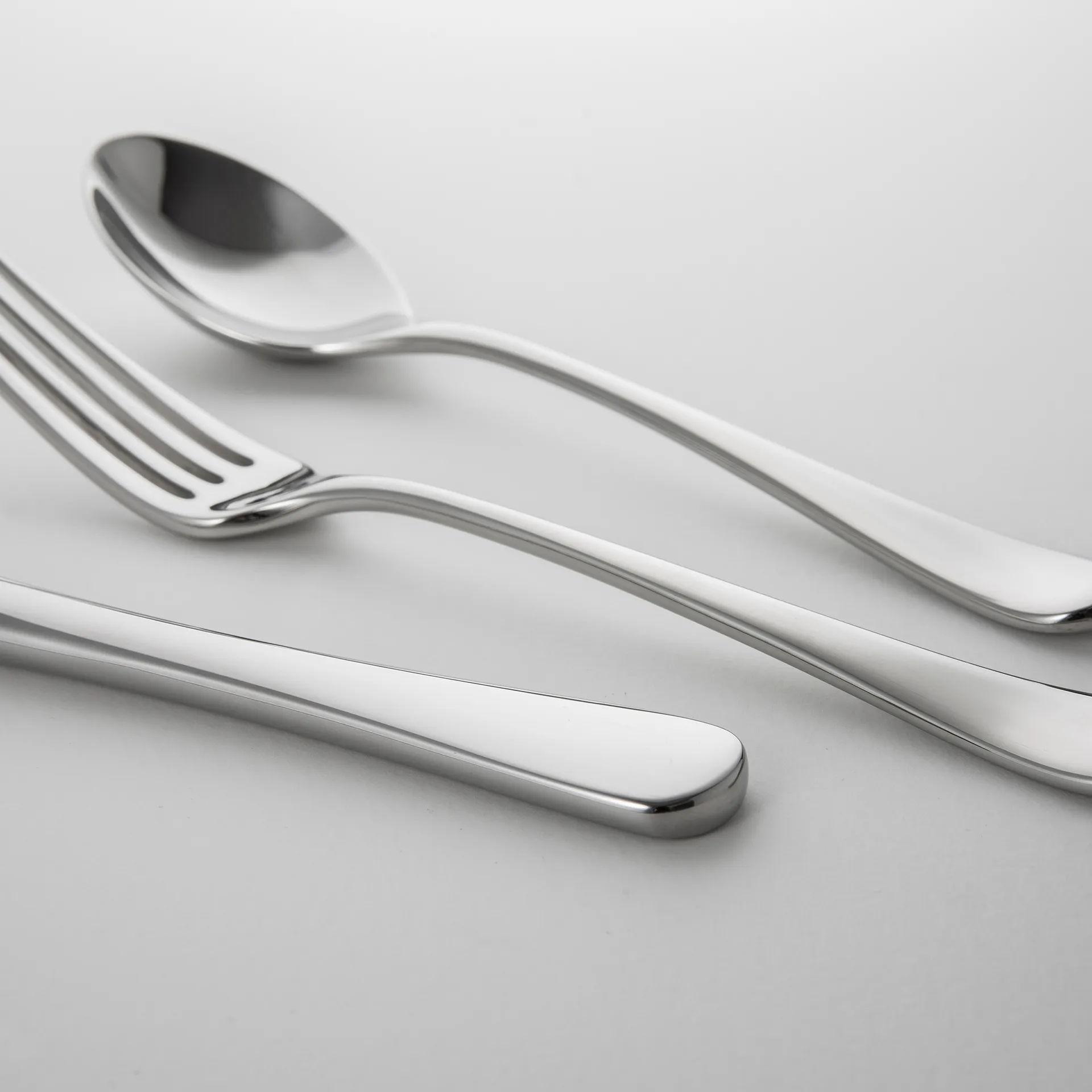 Colher de sopa espelhada Radford, Aço inoxidável Robert Welch