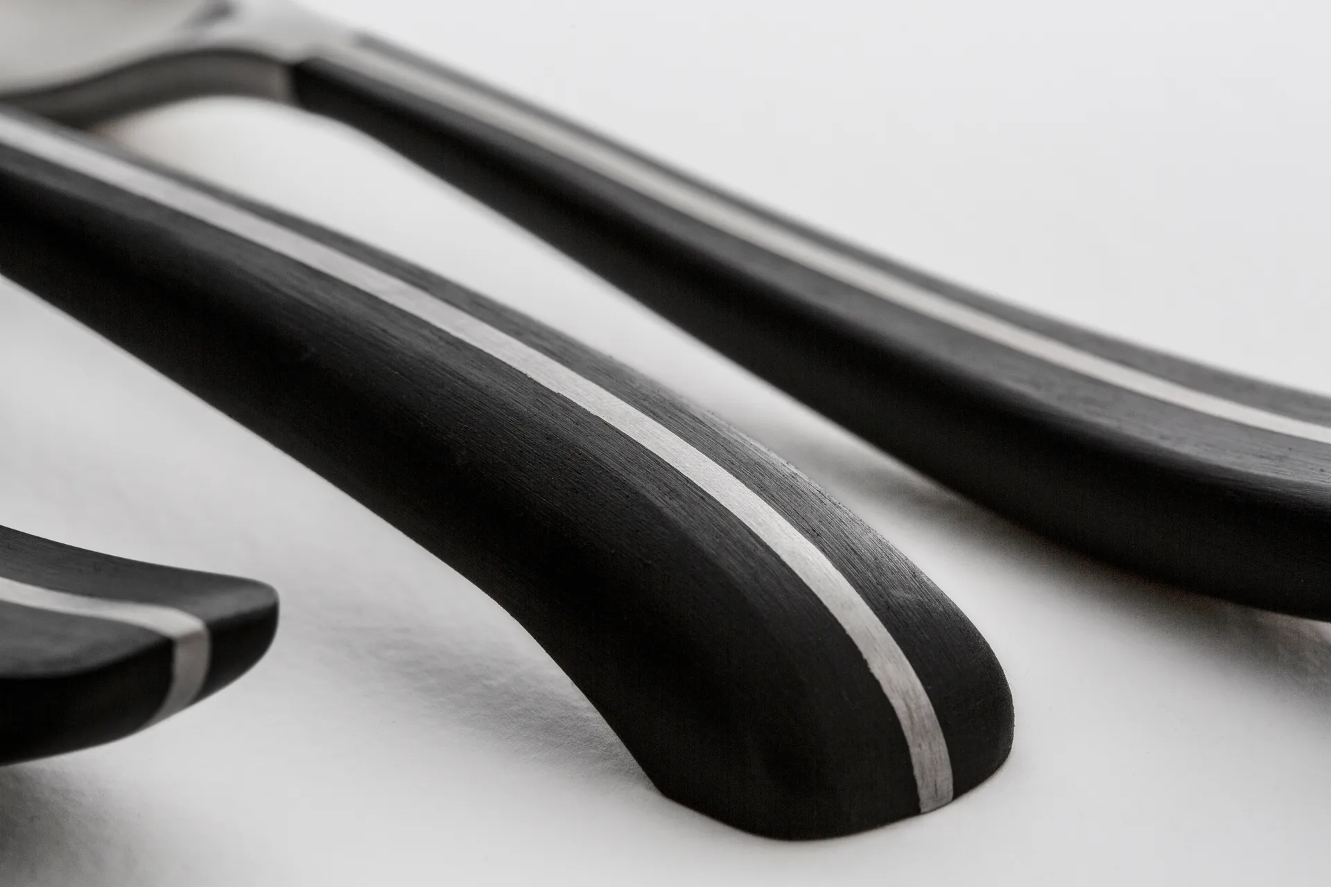 Garfo Contour, preto Robert Welch