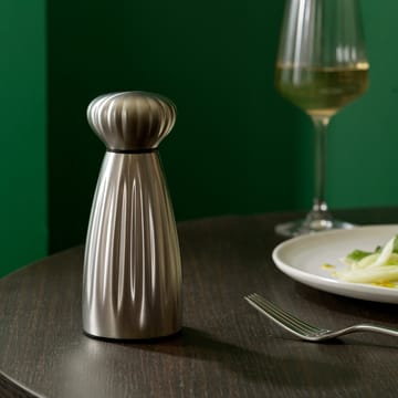 Palm satin moinho de pimenta aço inoxidável 16,8 cm - Preto - Robert Welch
