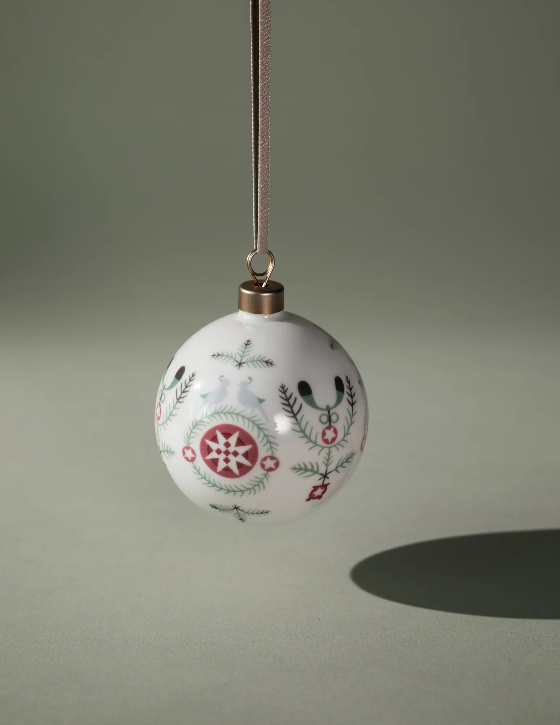 Bola de natal Swedish Grace Winter Ø8 cm, Branco 
 Rörstrand