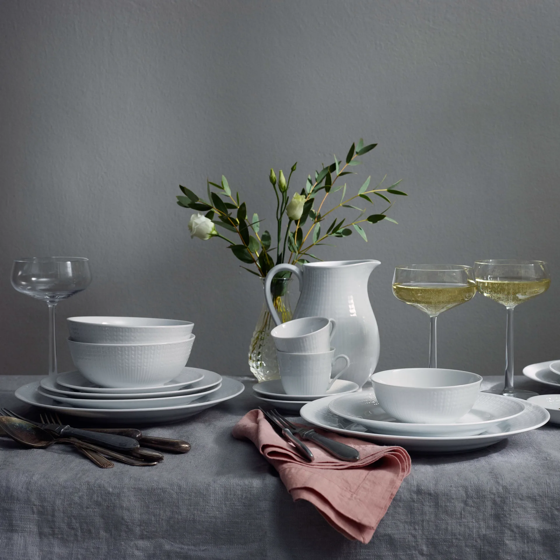 Pires Swedish Grace Ø13 cm, Snow (branco) Rörstrand