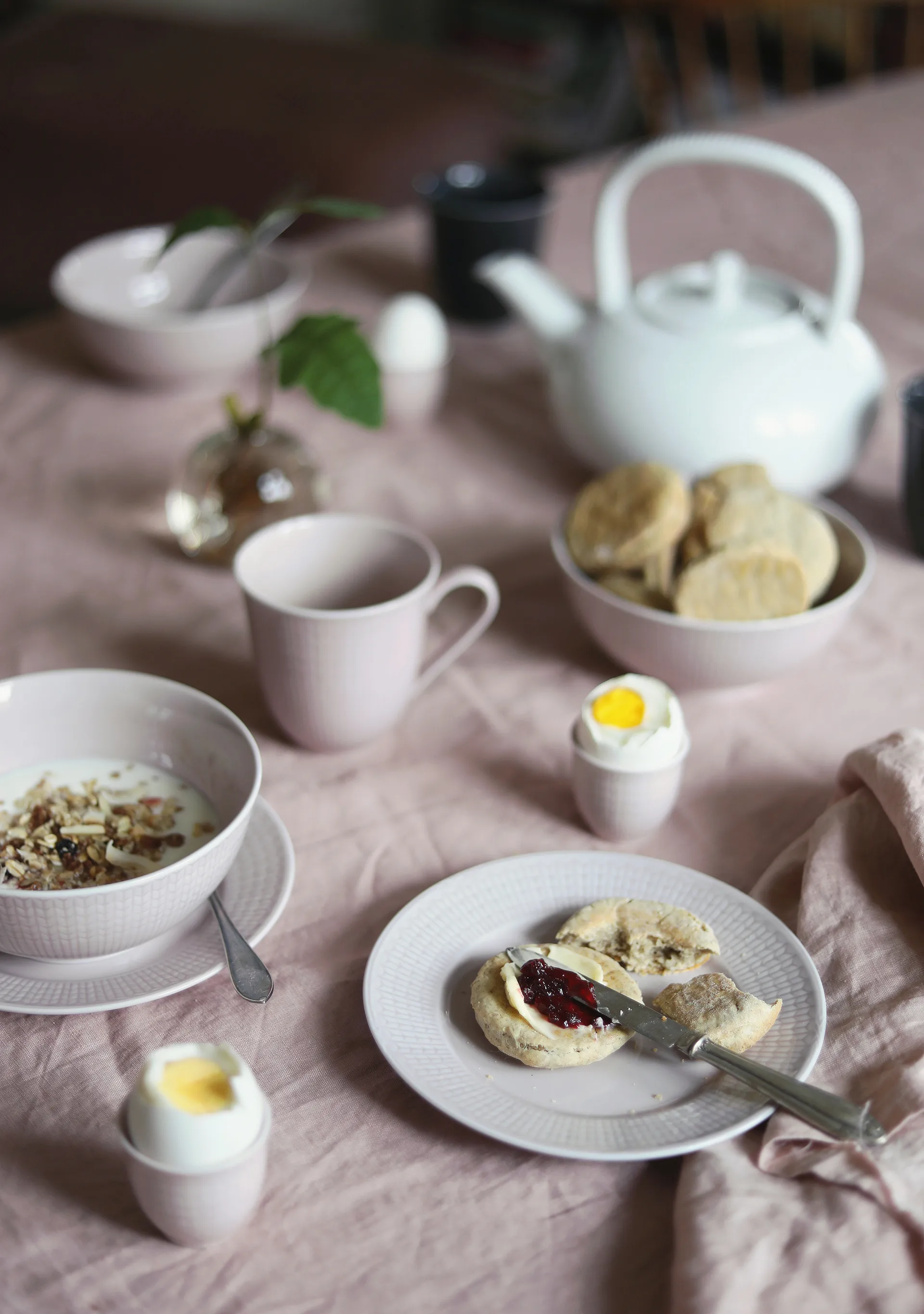 Tigela pequena Swedish Grace , rosa 30 cl Rörstrand